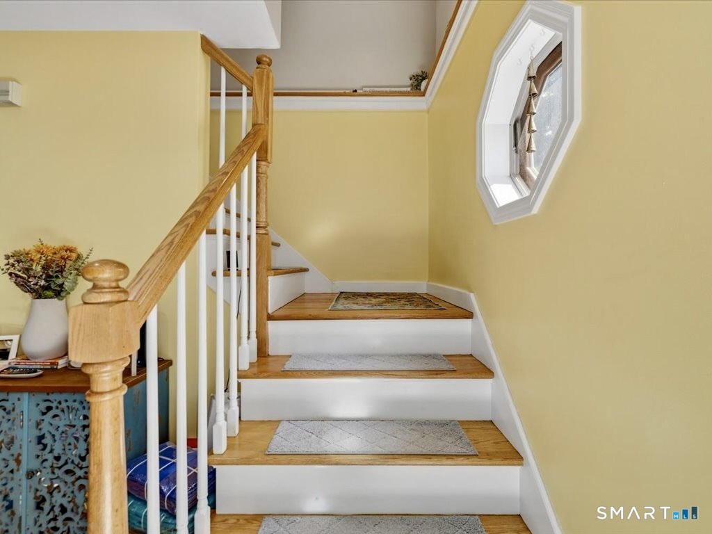 118-b Limewood Avenue Property Photo 19