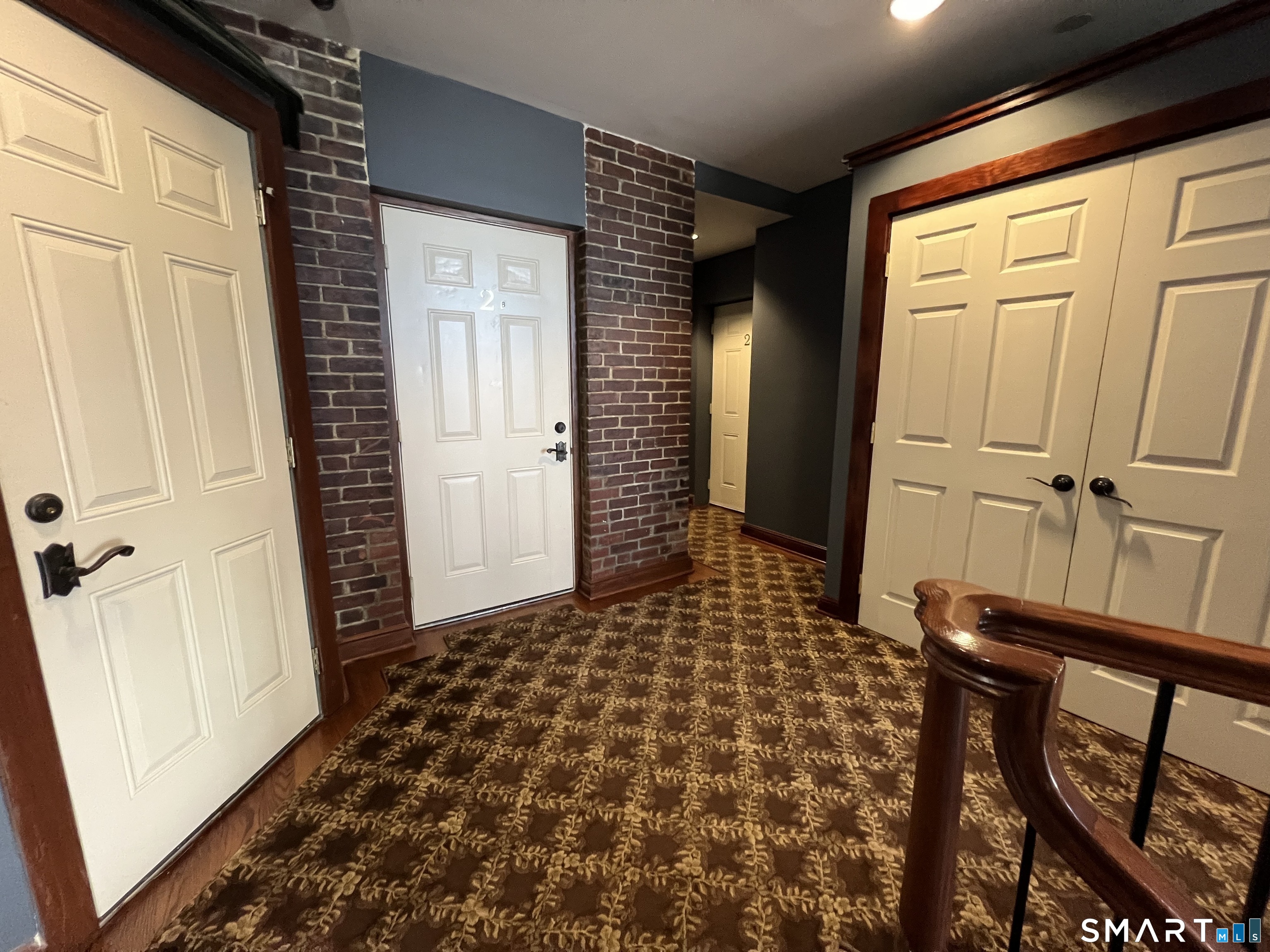 9 River 2 Street Property Photo 1