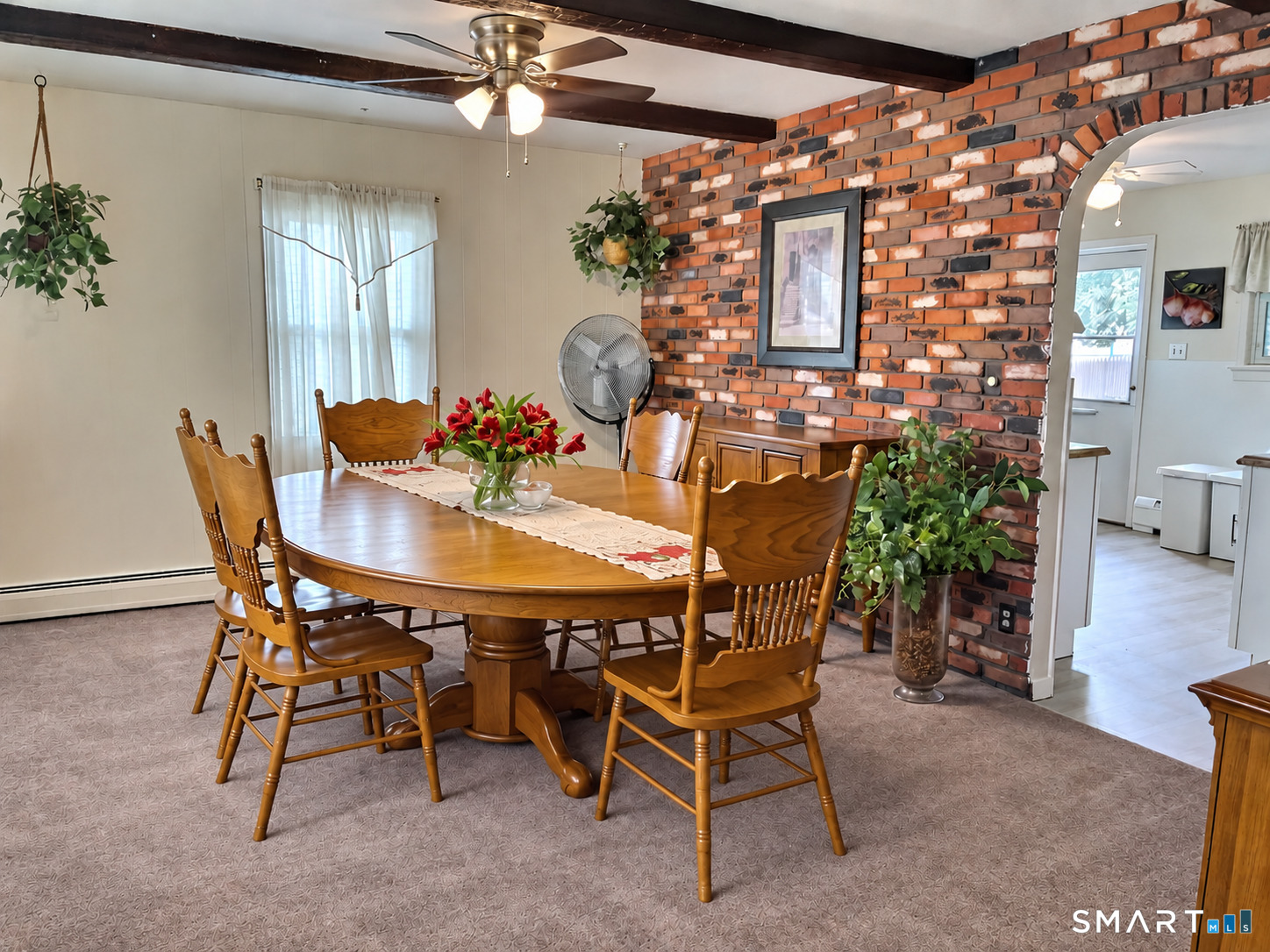 326 Soundview Avenue Property Photo 3