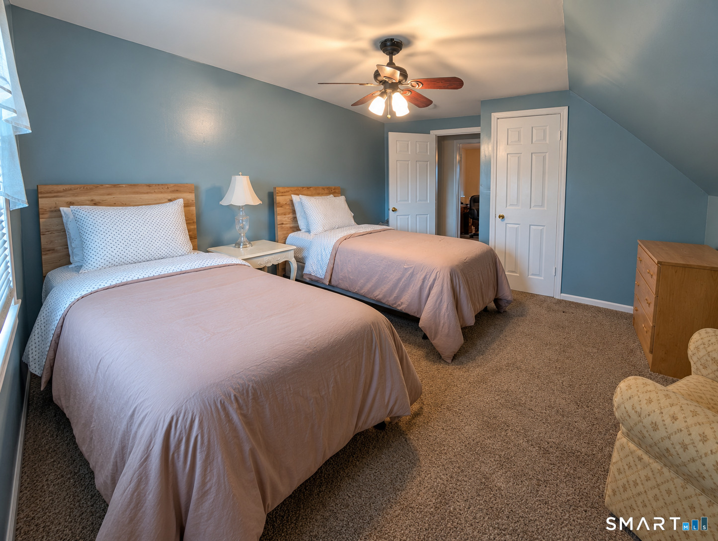 326 Soundview Avenue Property Photo 7