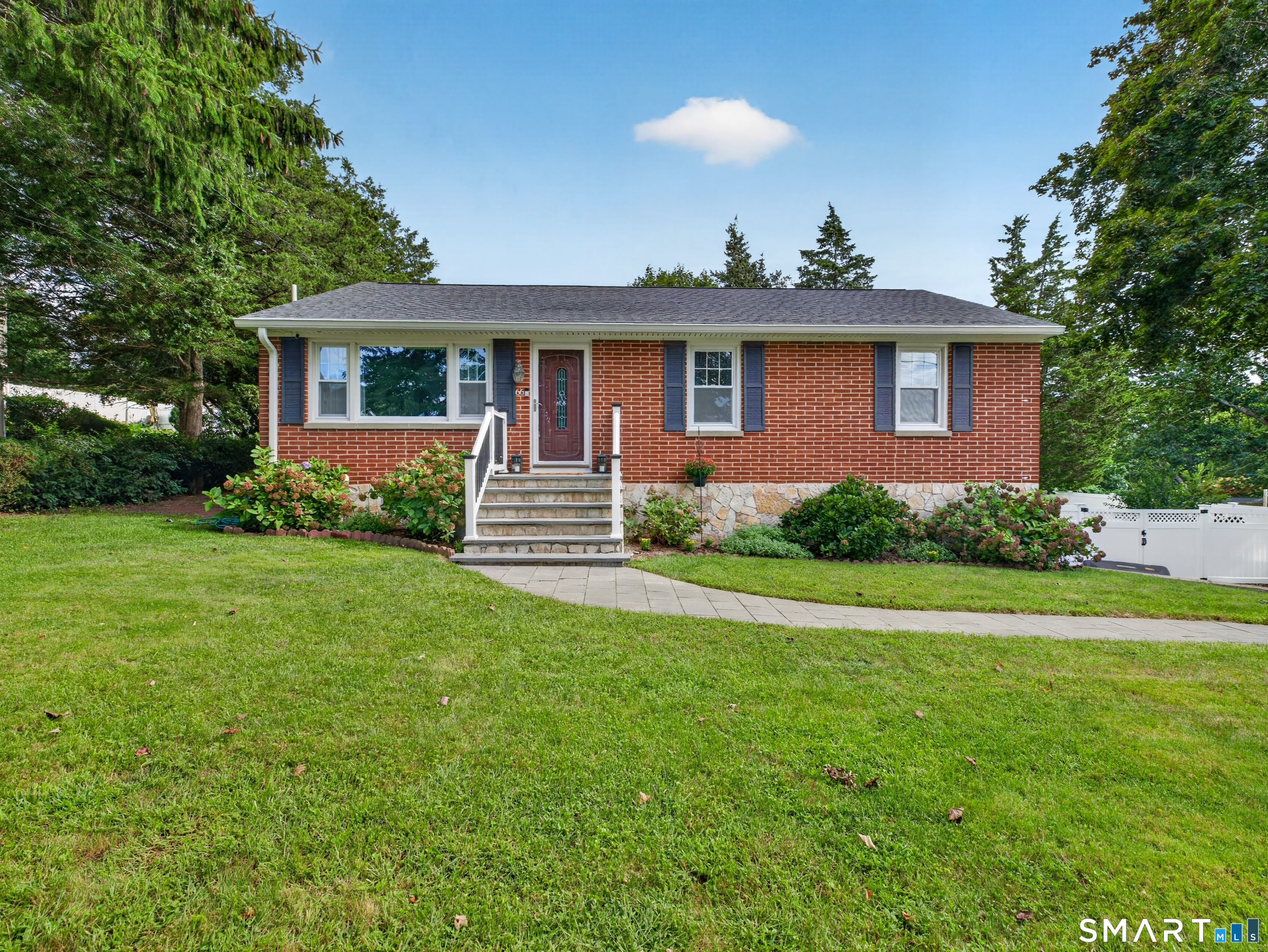 66 Newport Avenue Property Photo 1