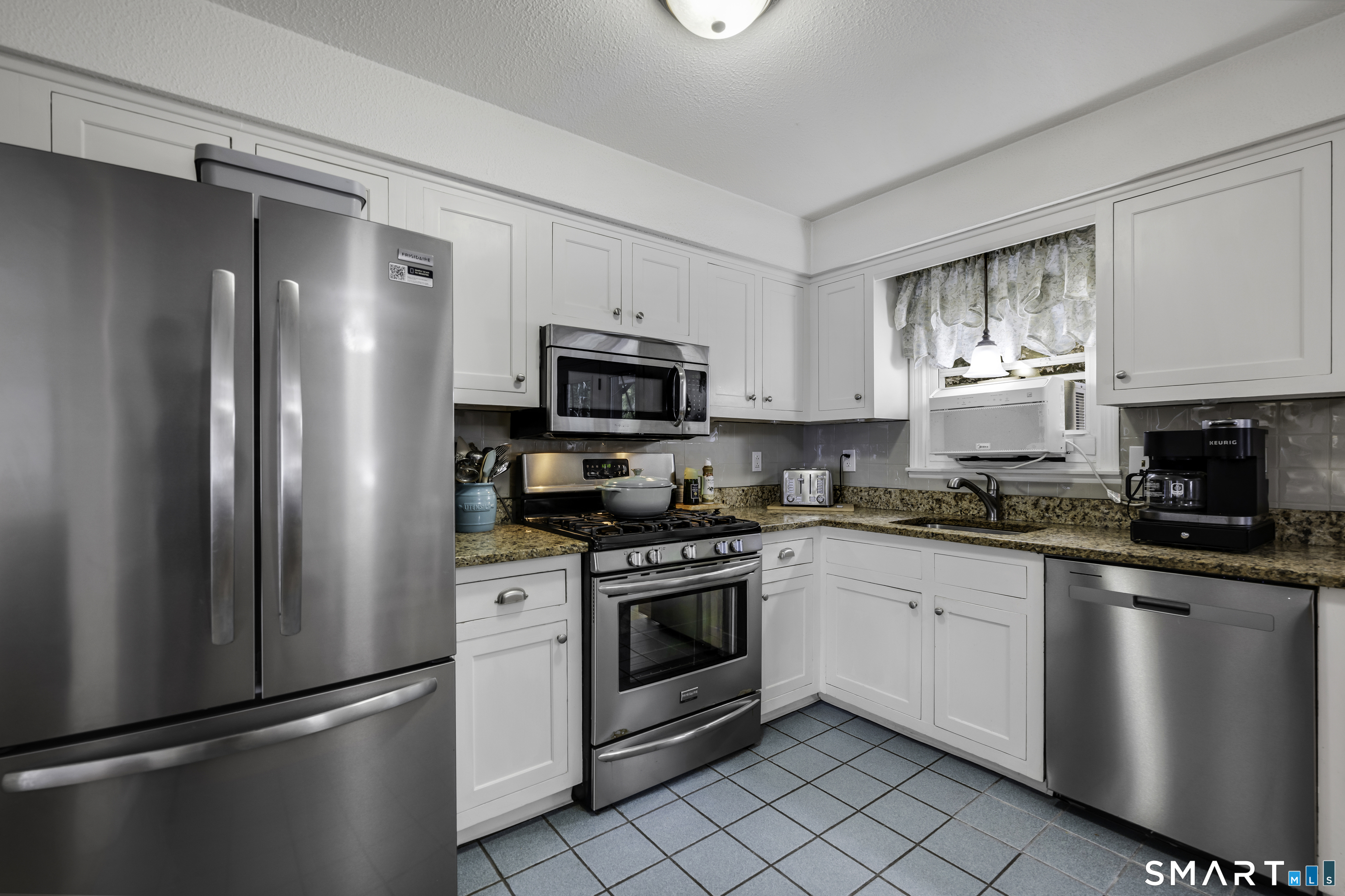 56 Pinecrest Drive Property Photo 12