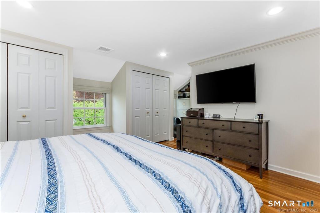 89 Noroton Avenue Property Photo 12