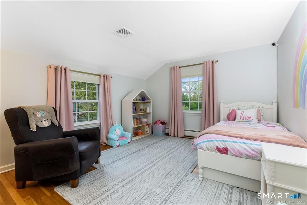 89 Noroton Avenue Property Photo 15