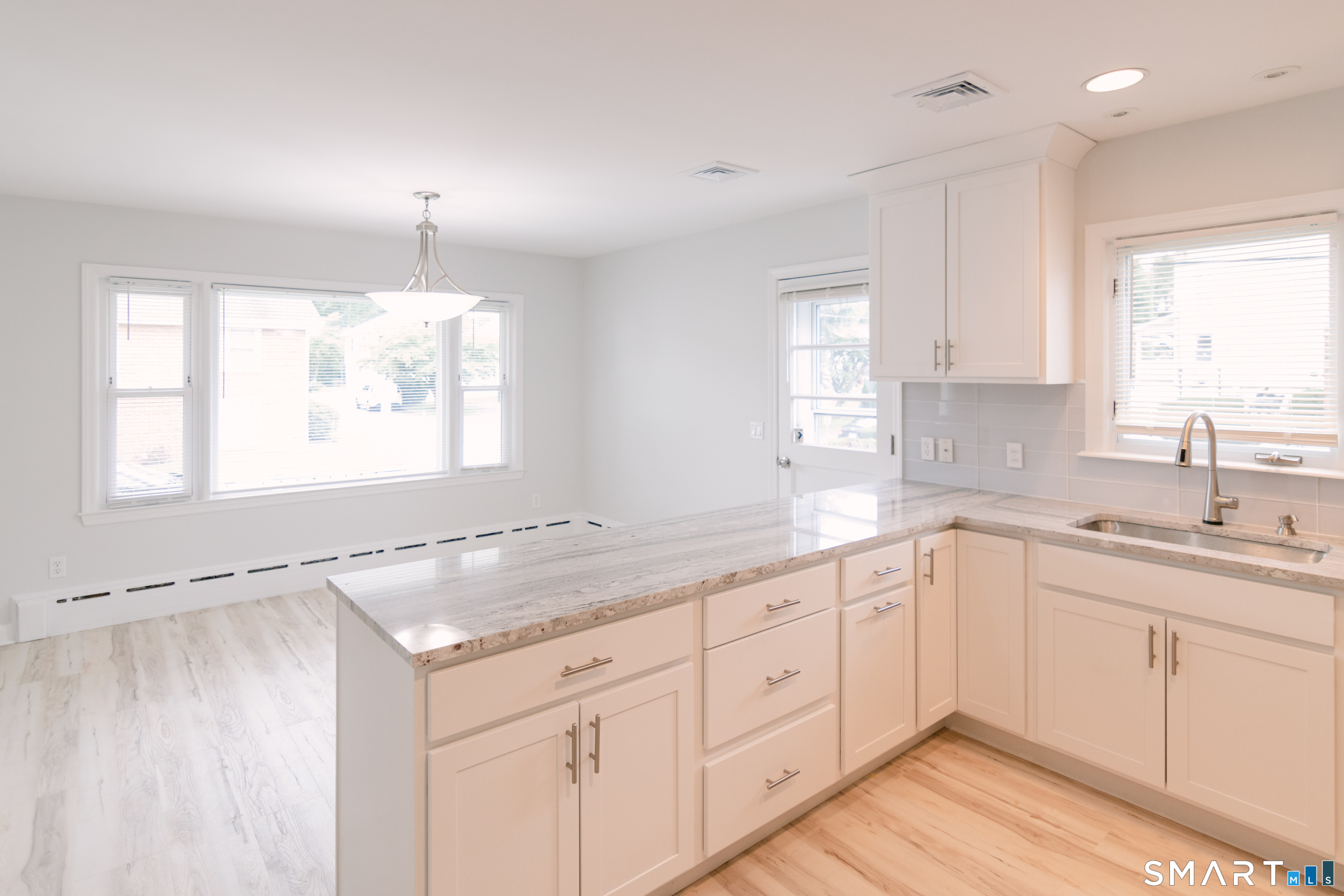 55 Cos Cob Avenue Property Photo 3