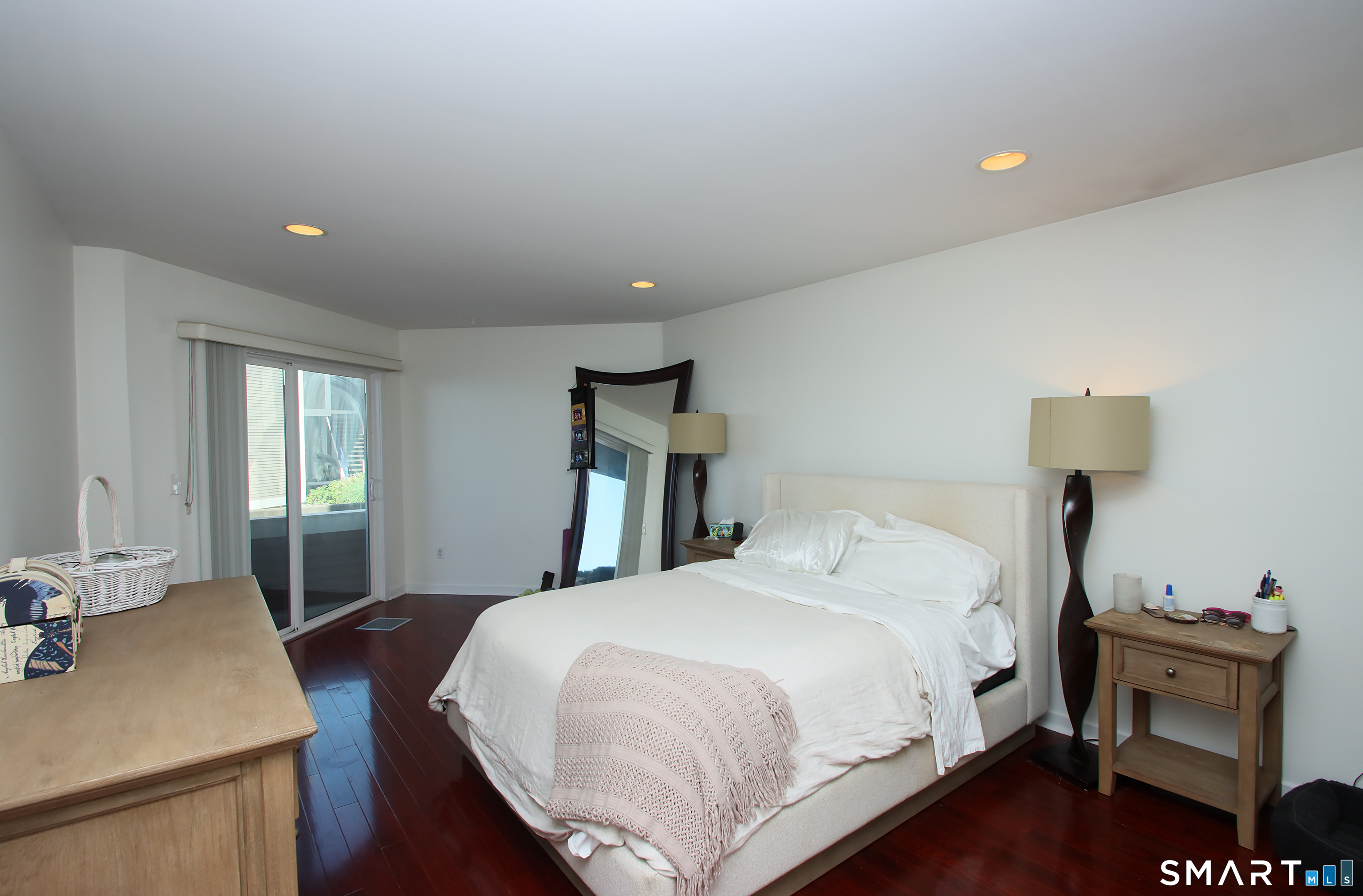 14 Harbour Close Property Photo 16
