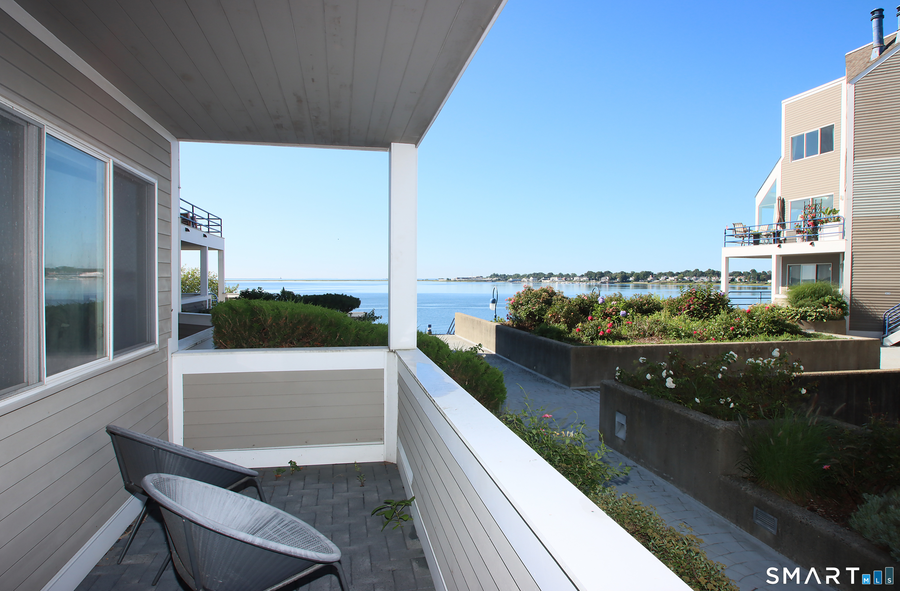 14 Harbour Close Property Photo 21