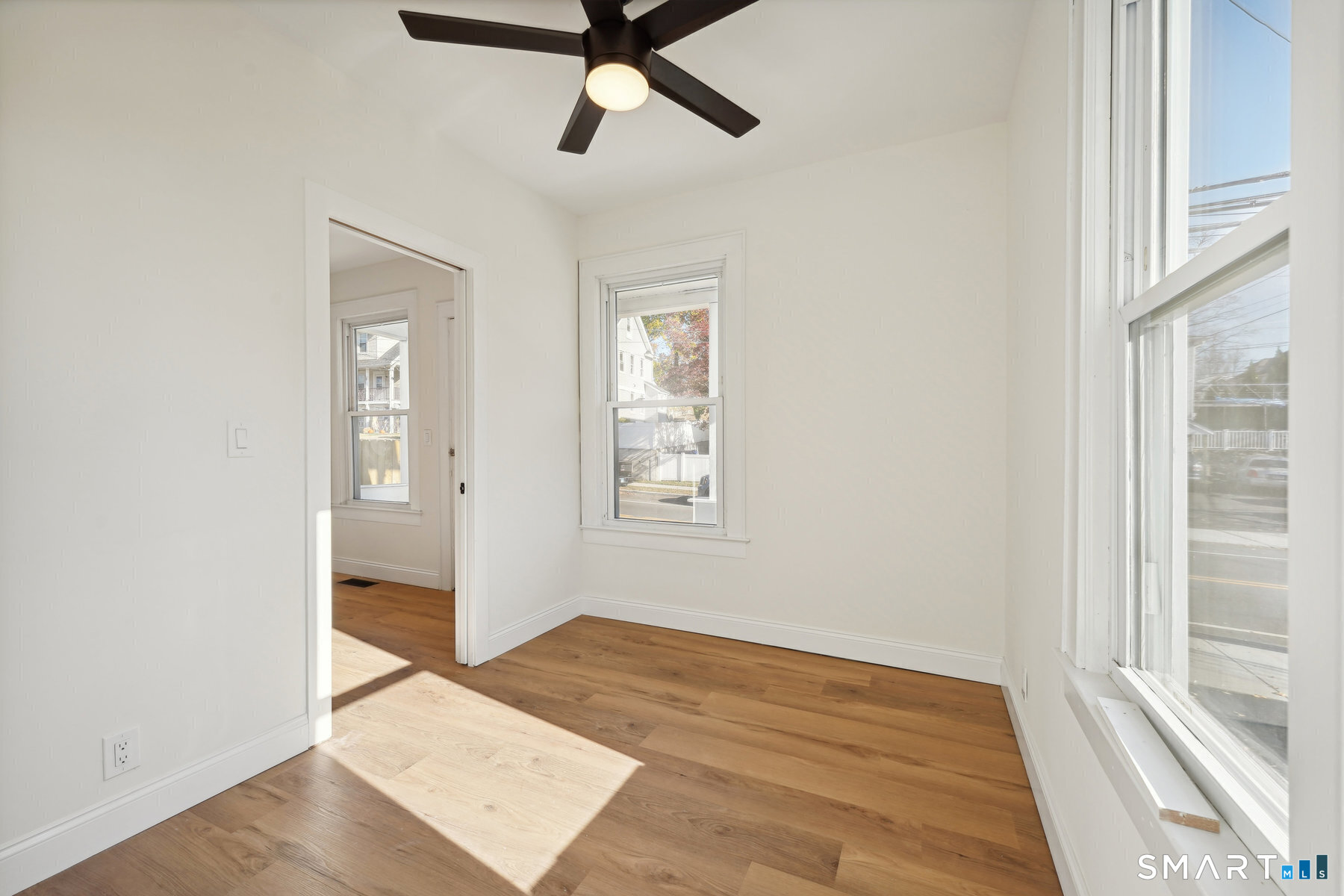 21 Soundview 1st Fl Avenue Property Photo 17