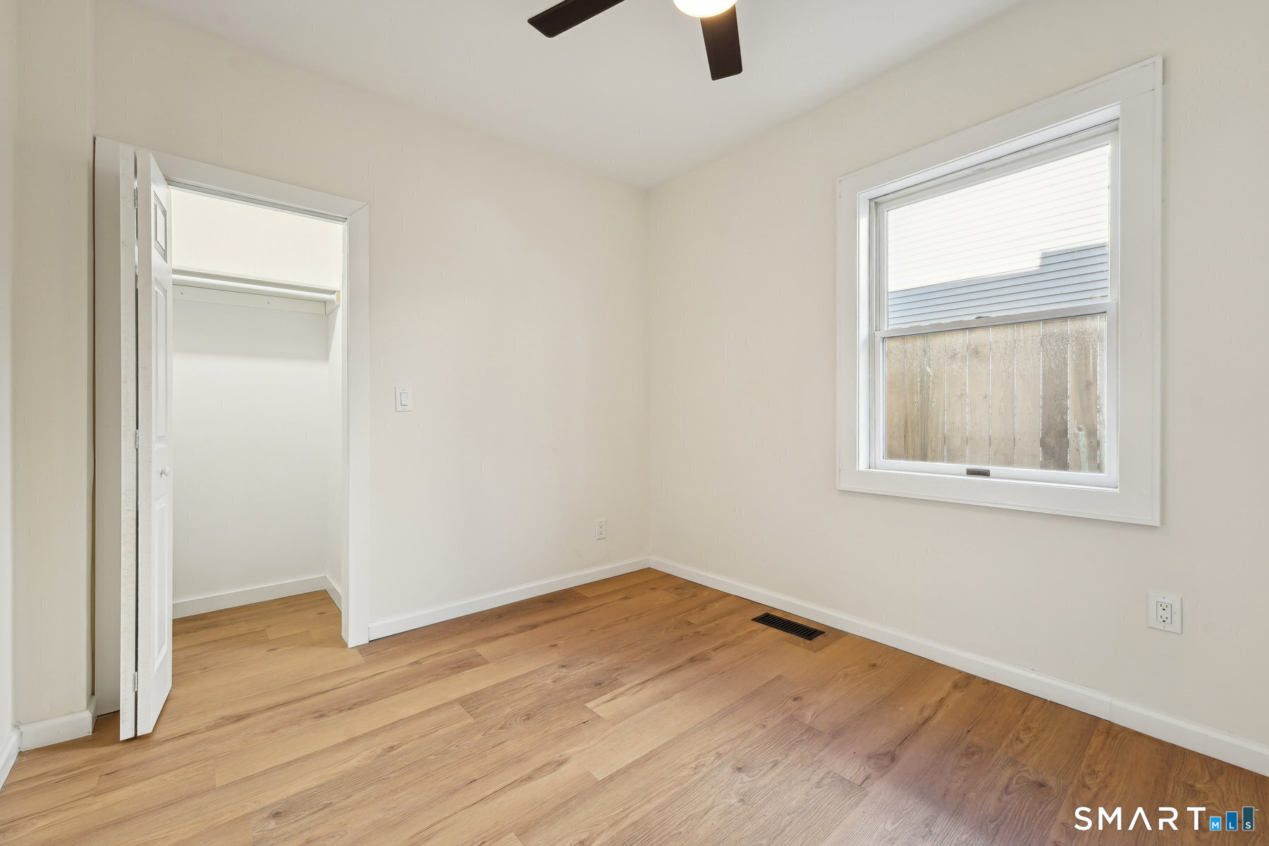 21 Soundview 1st Fl Avenue Property Photo 18