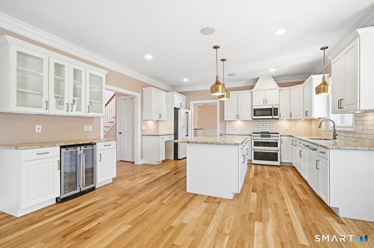 154 North Street Property Photo 14