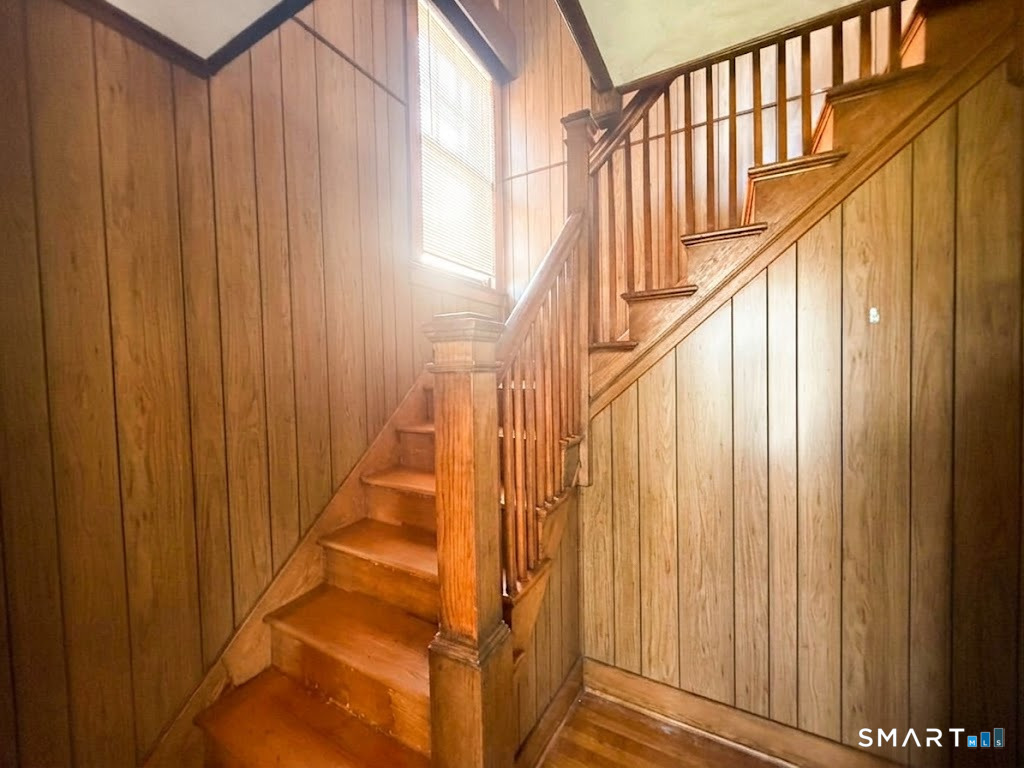 99 Seymour Avenue Property Photo 2