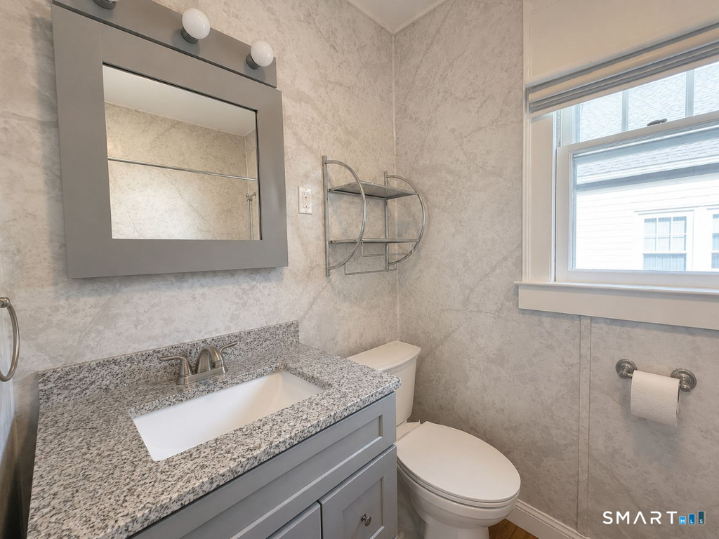 99 Seymour Avenue Property Photo 12