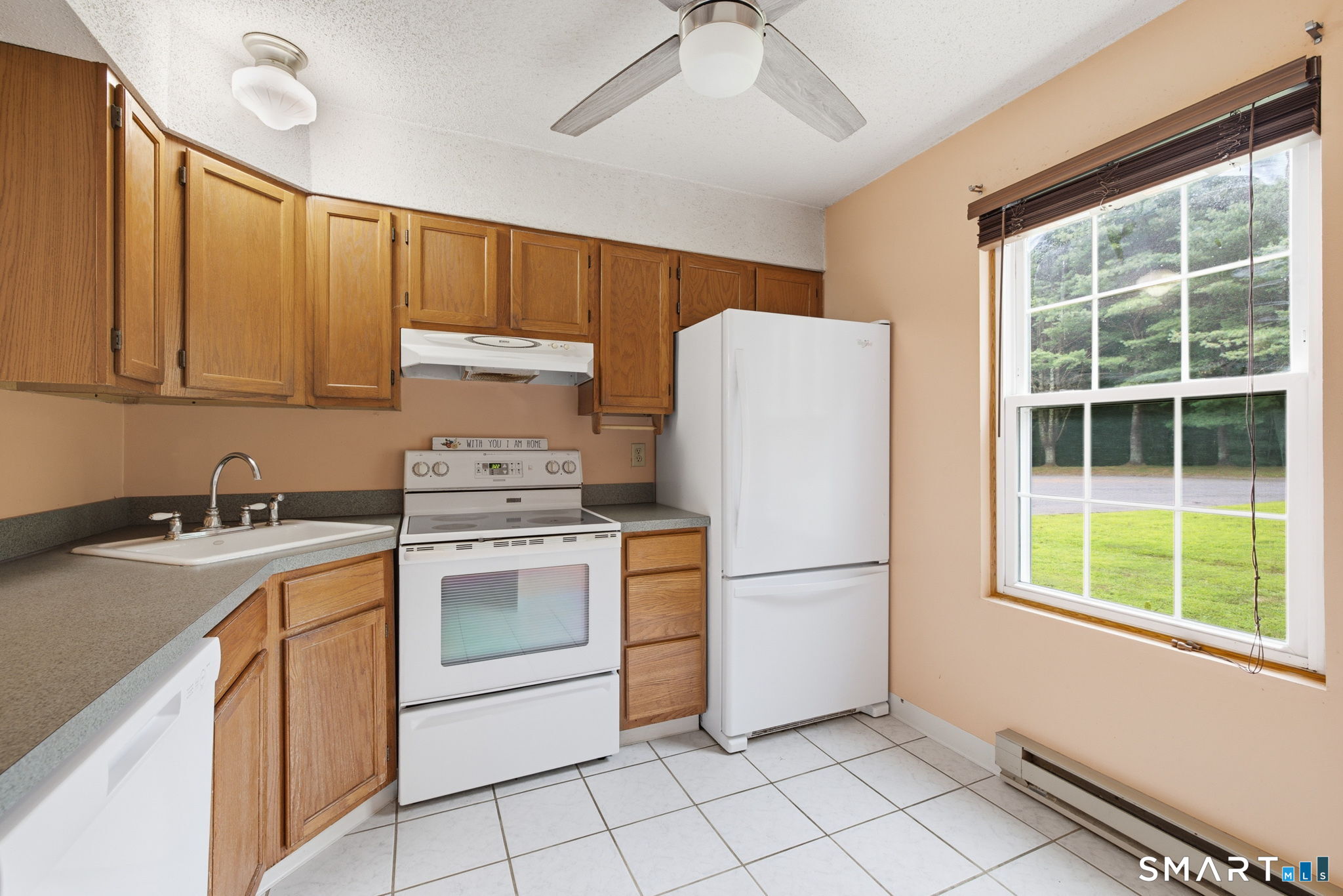 745 Merrow 162 Road Property Photo 5