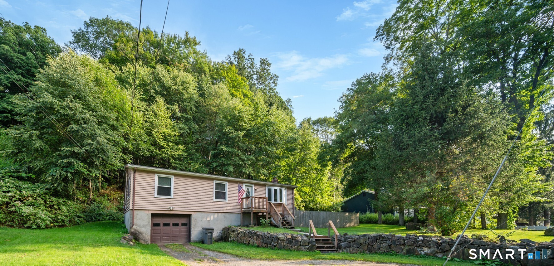 369 Prospect Street Property Photo 2