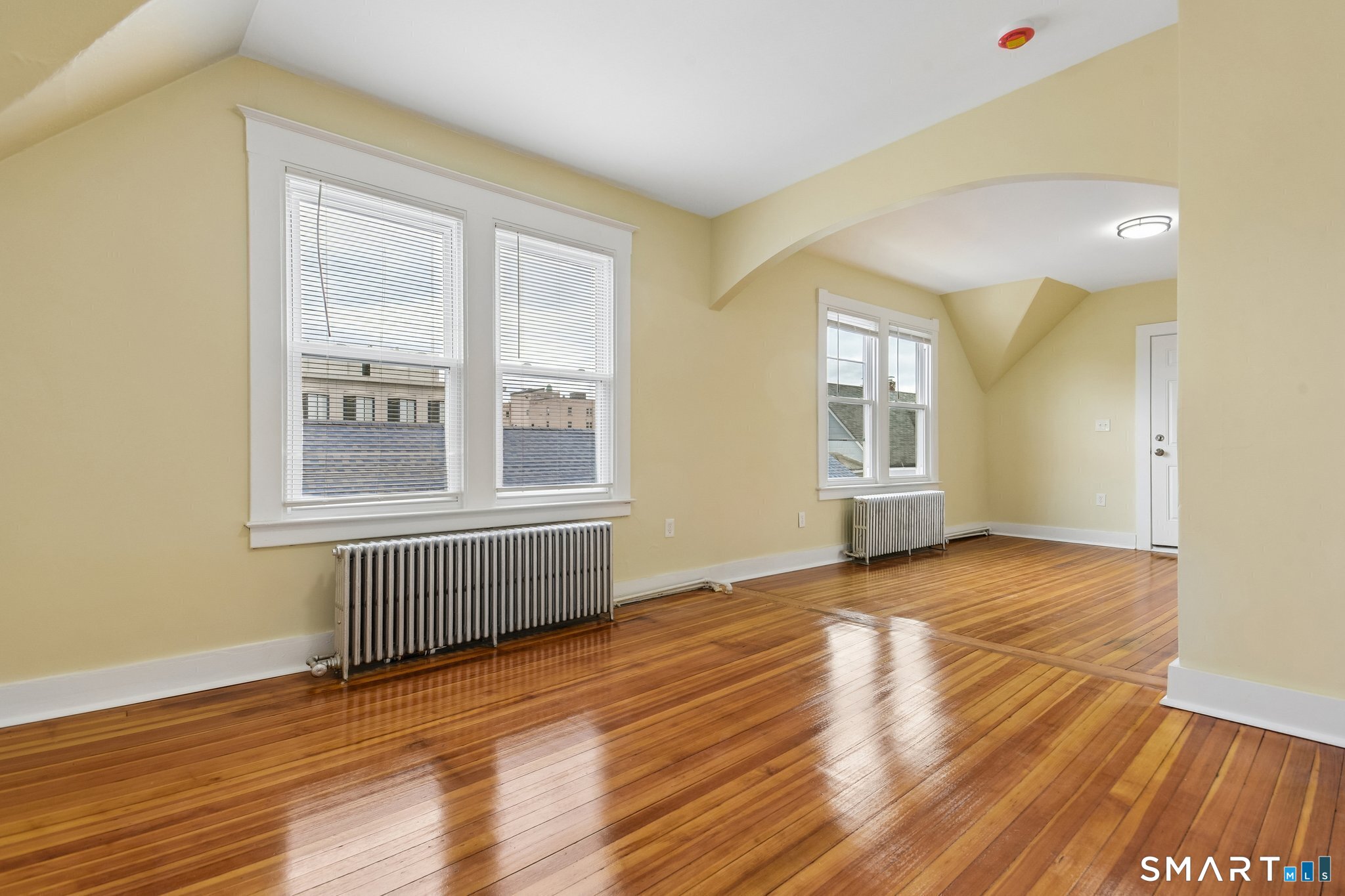39 Grand 3 Street Property Photo 5