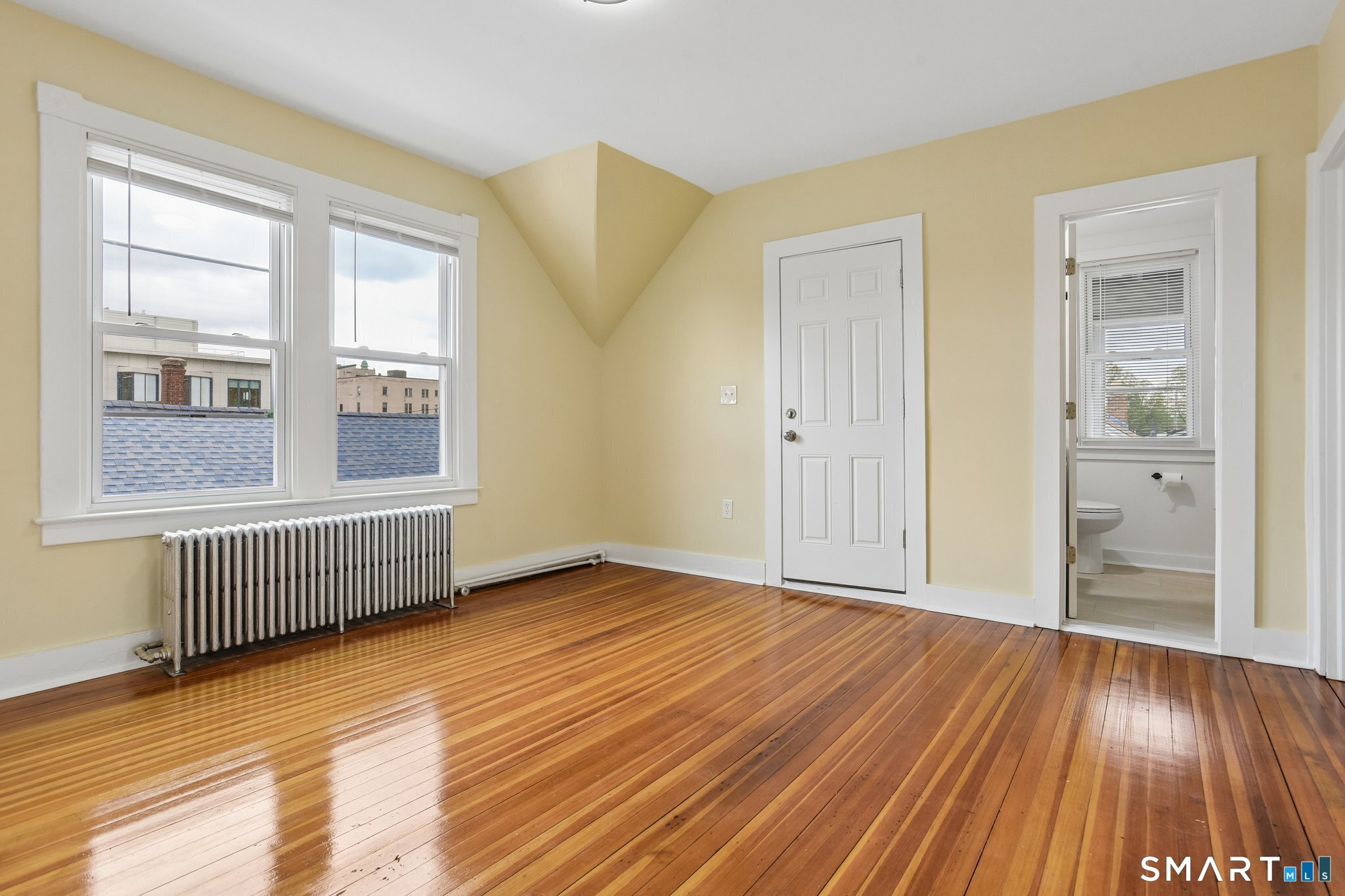 39 Grand 3 Street Property Photo 6