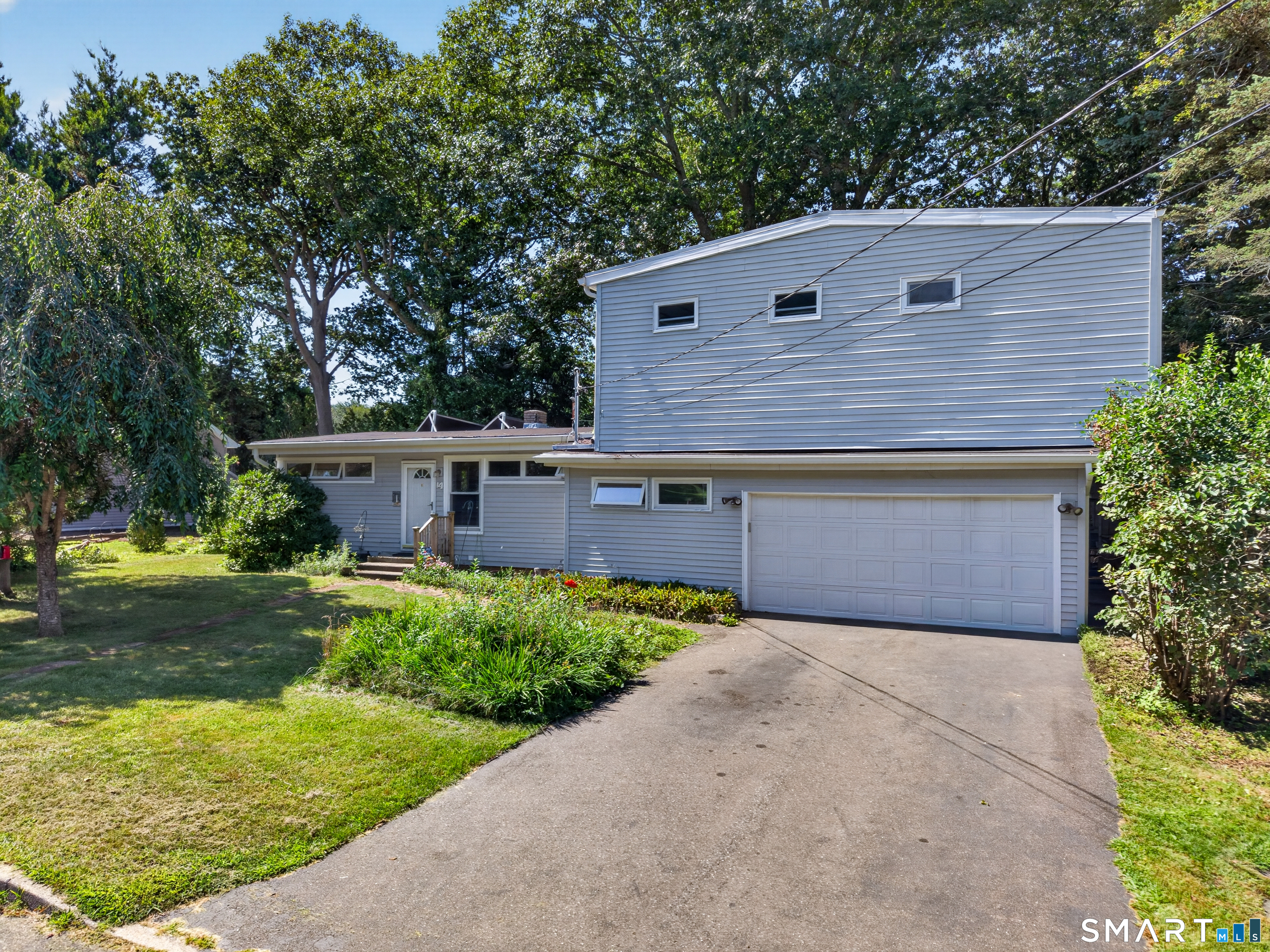 14 Perry Avenue Property Photo 3