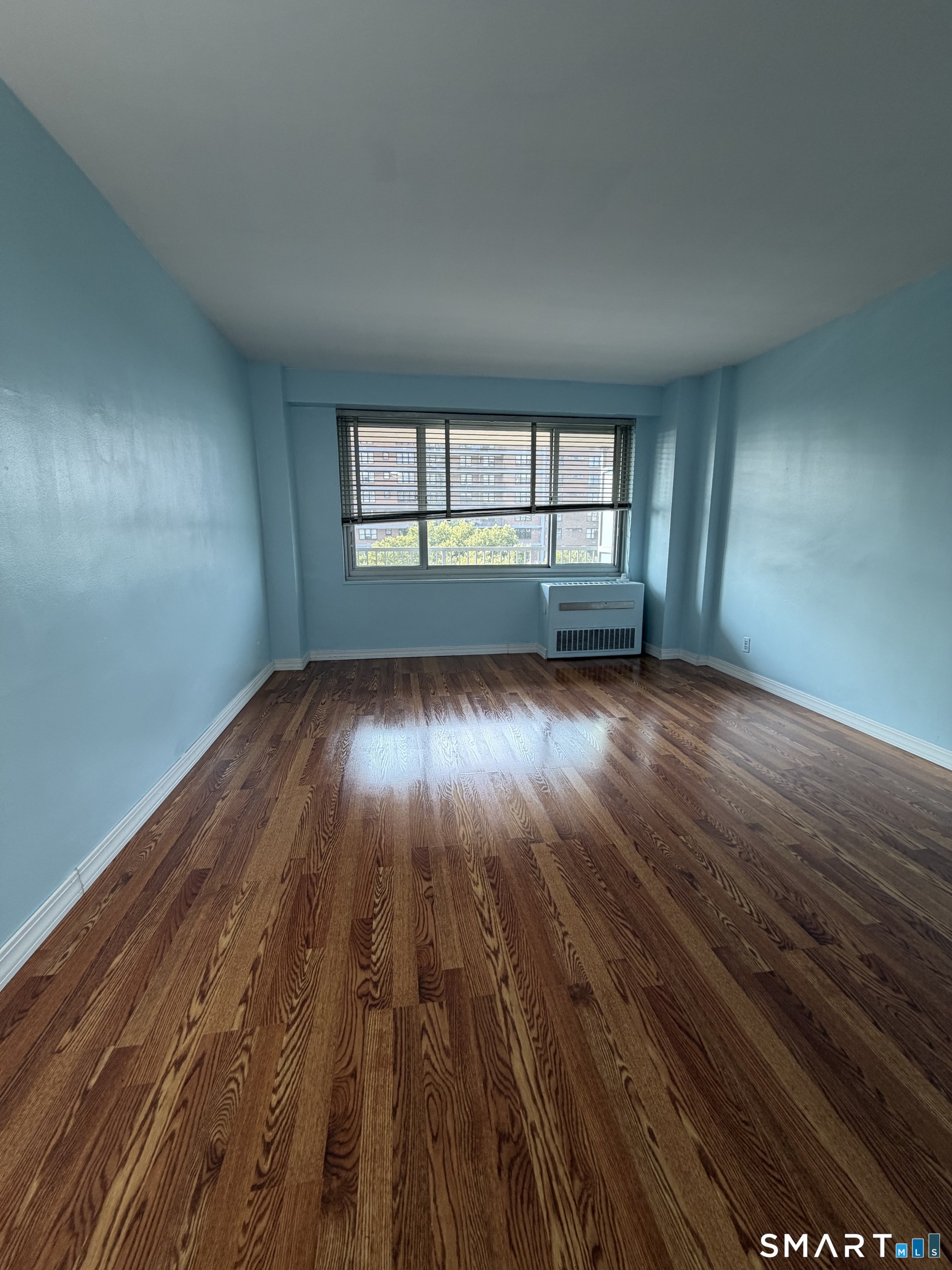 100 York 8p Street Property Photo 16