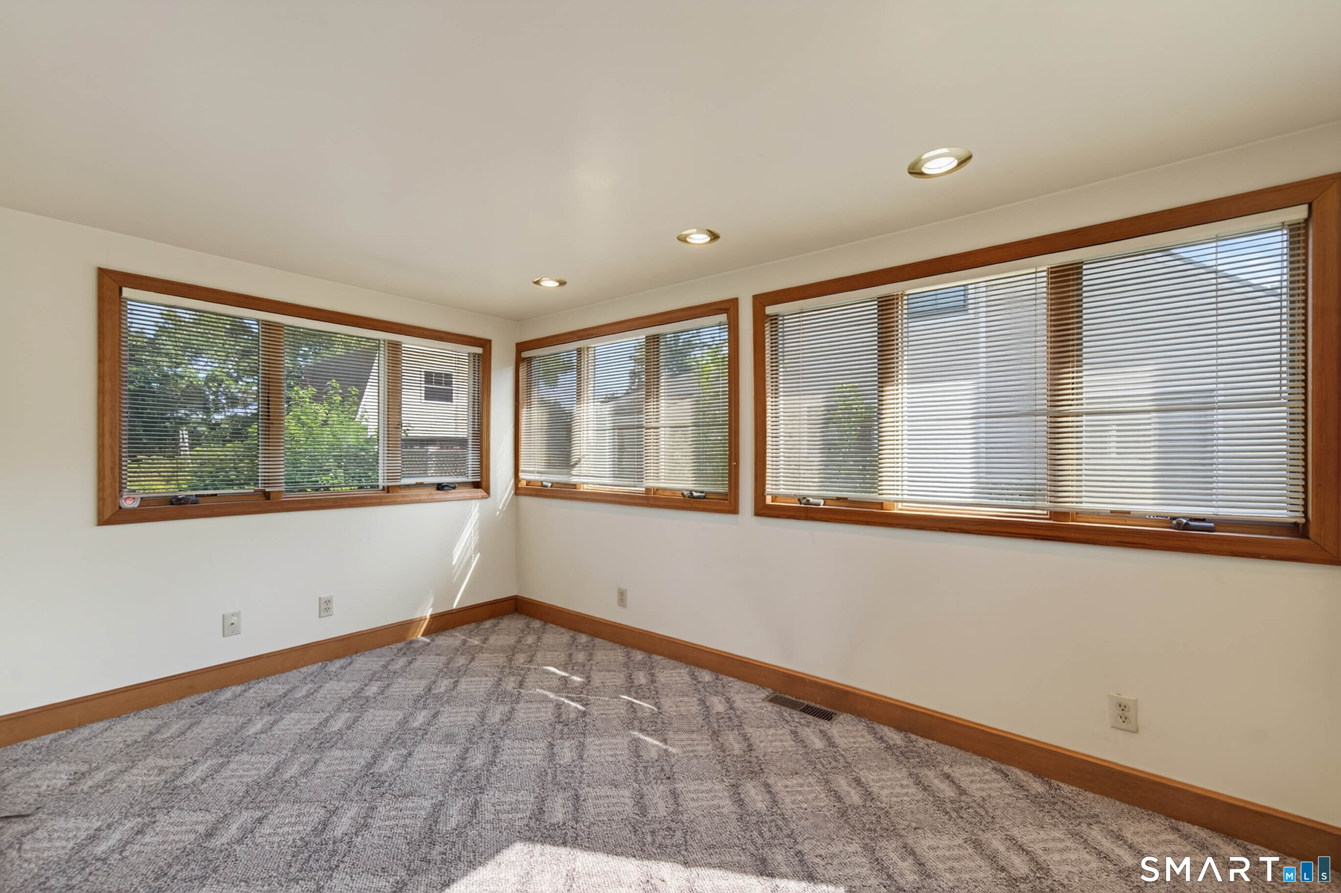 8 Sailors Lane Property Photo 8