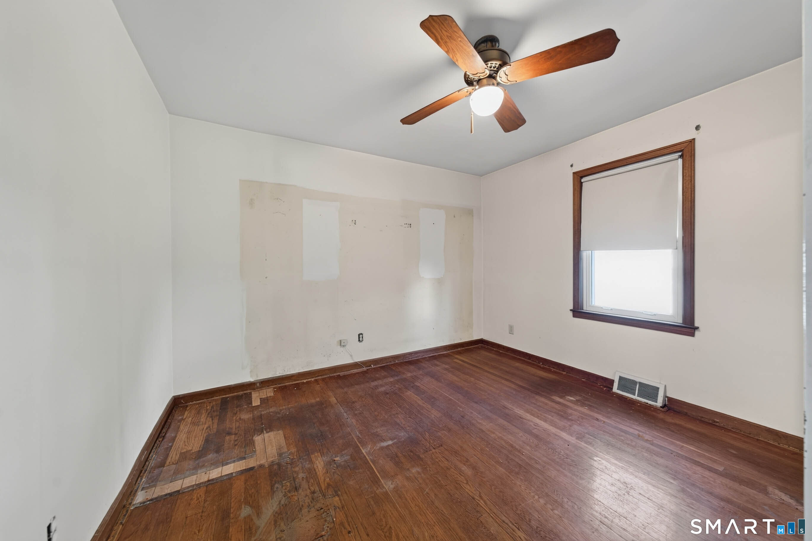 8 Sailors Lane Property Photo 13