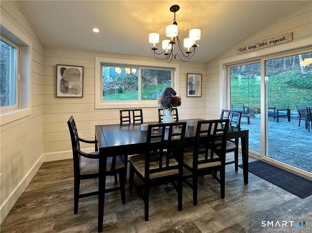 41 Candlewood Drive Property Photo 6