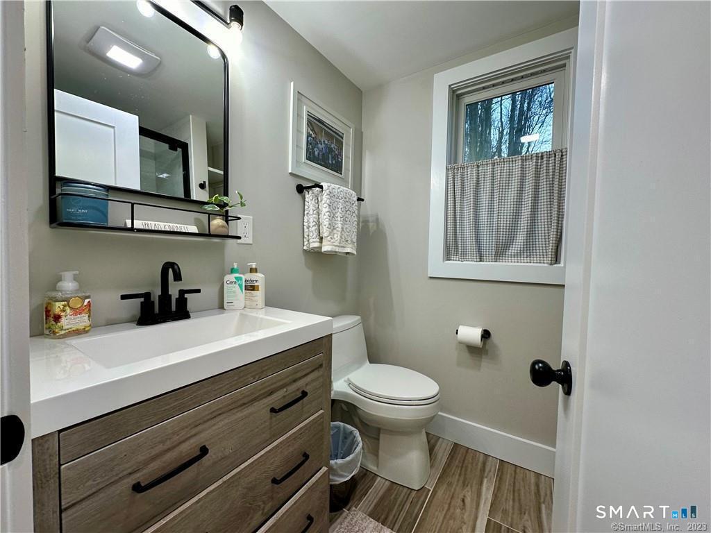 41 Candlewood Drive Property Photo 8