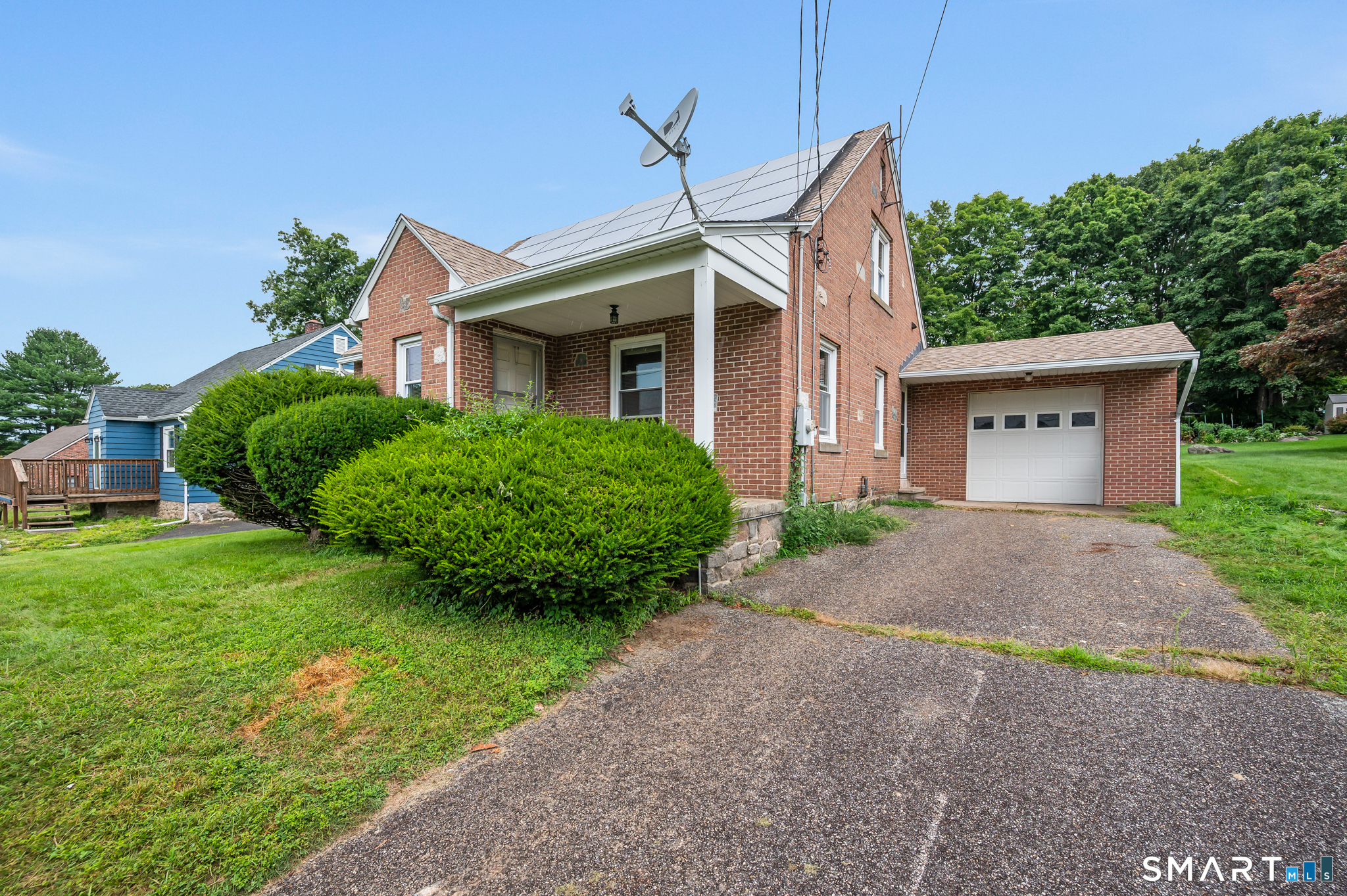 37 Ticonderoga Drive Property Photo 3