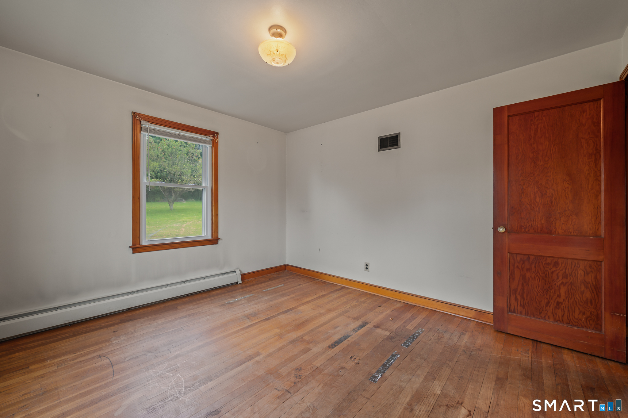 37 Ticonderoga Drive Property Photo 15