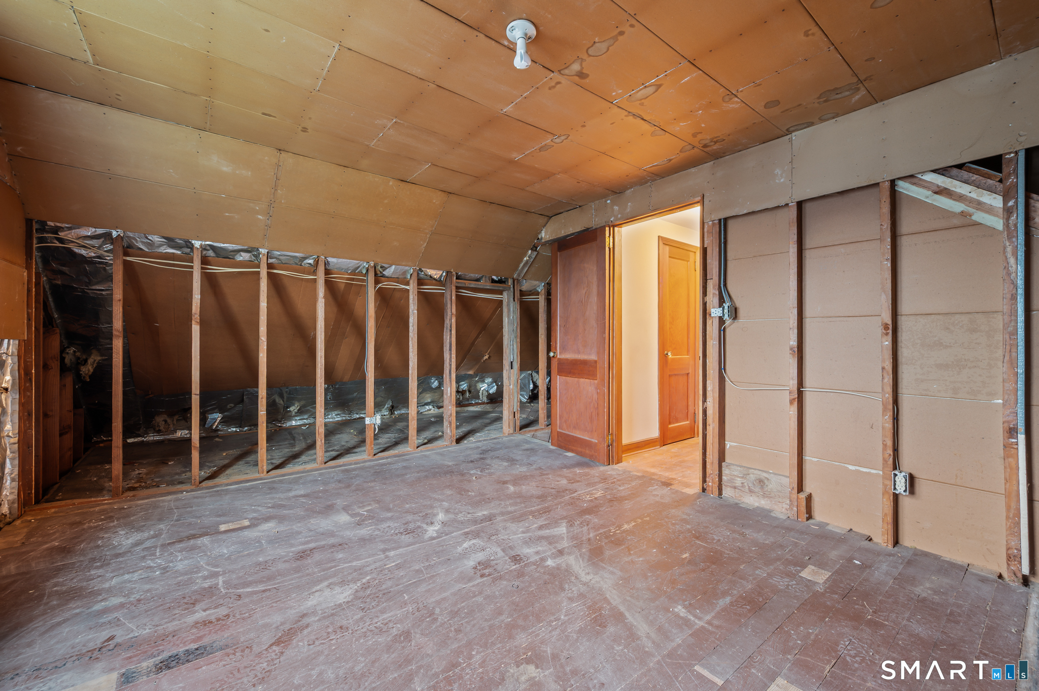 37 Ticonderoga Drive Property Photo 19