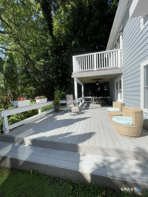 9 Melrose Avenue Property Photo 27