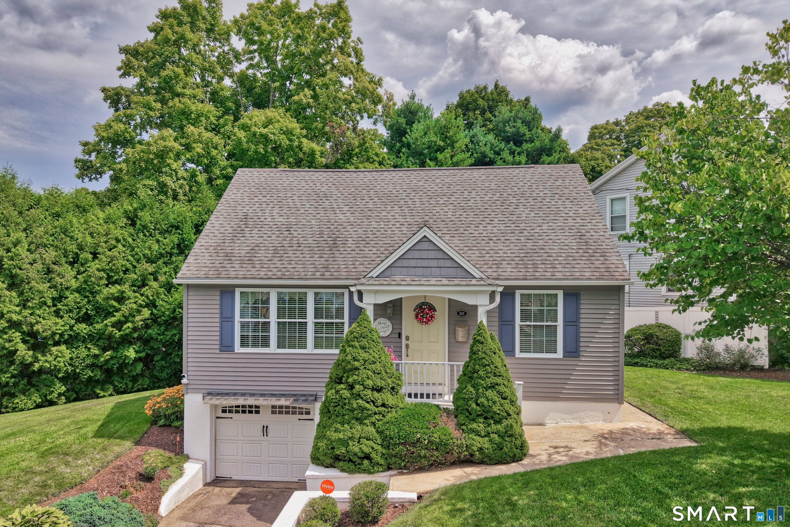 169 Circuit Avenue Property Photo 40