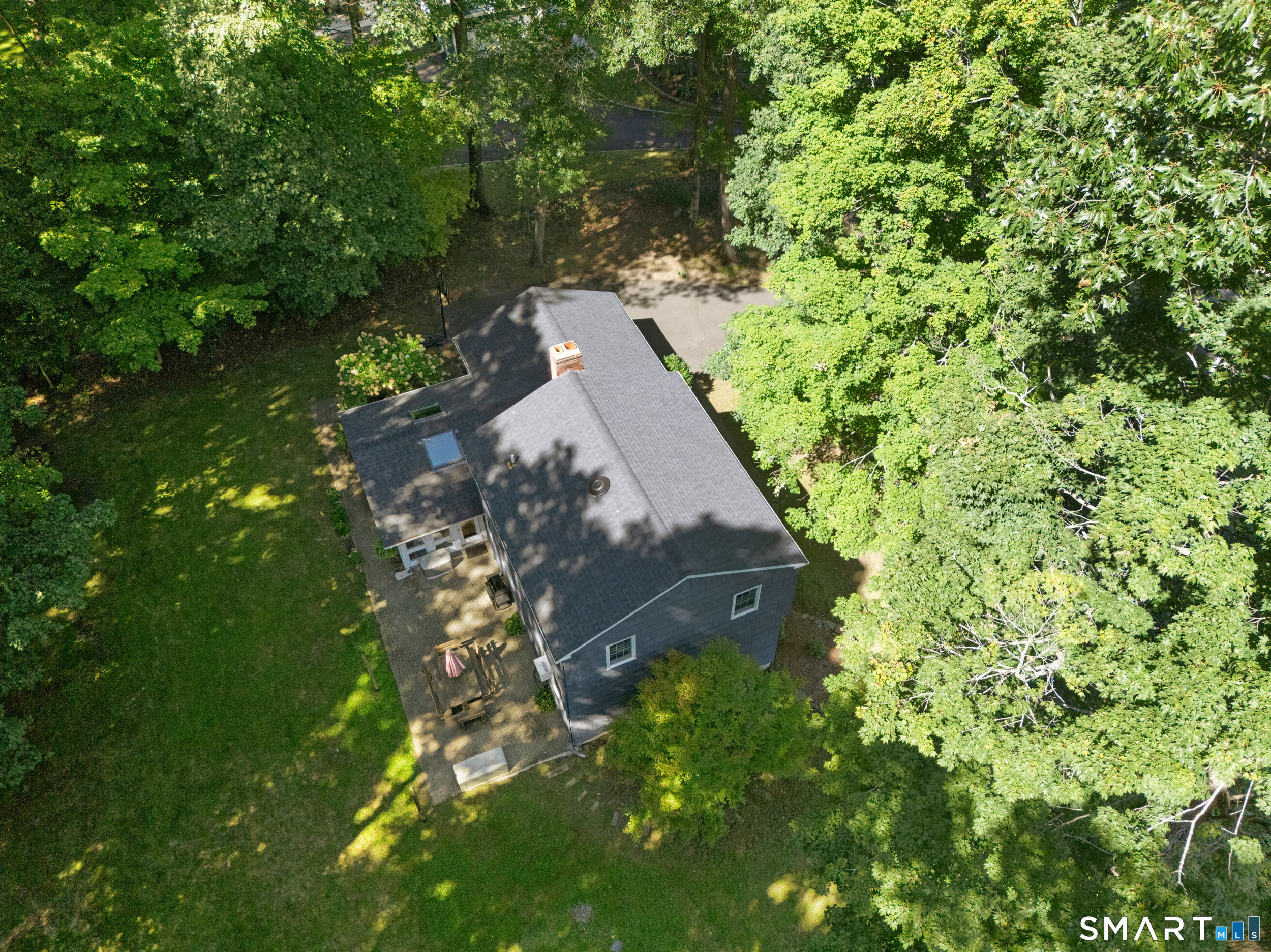 9 Chimney Drive Property Photo 4