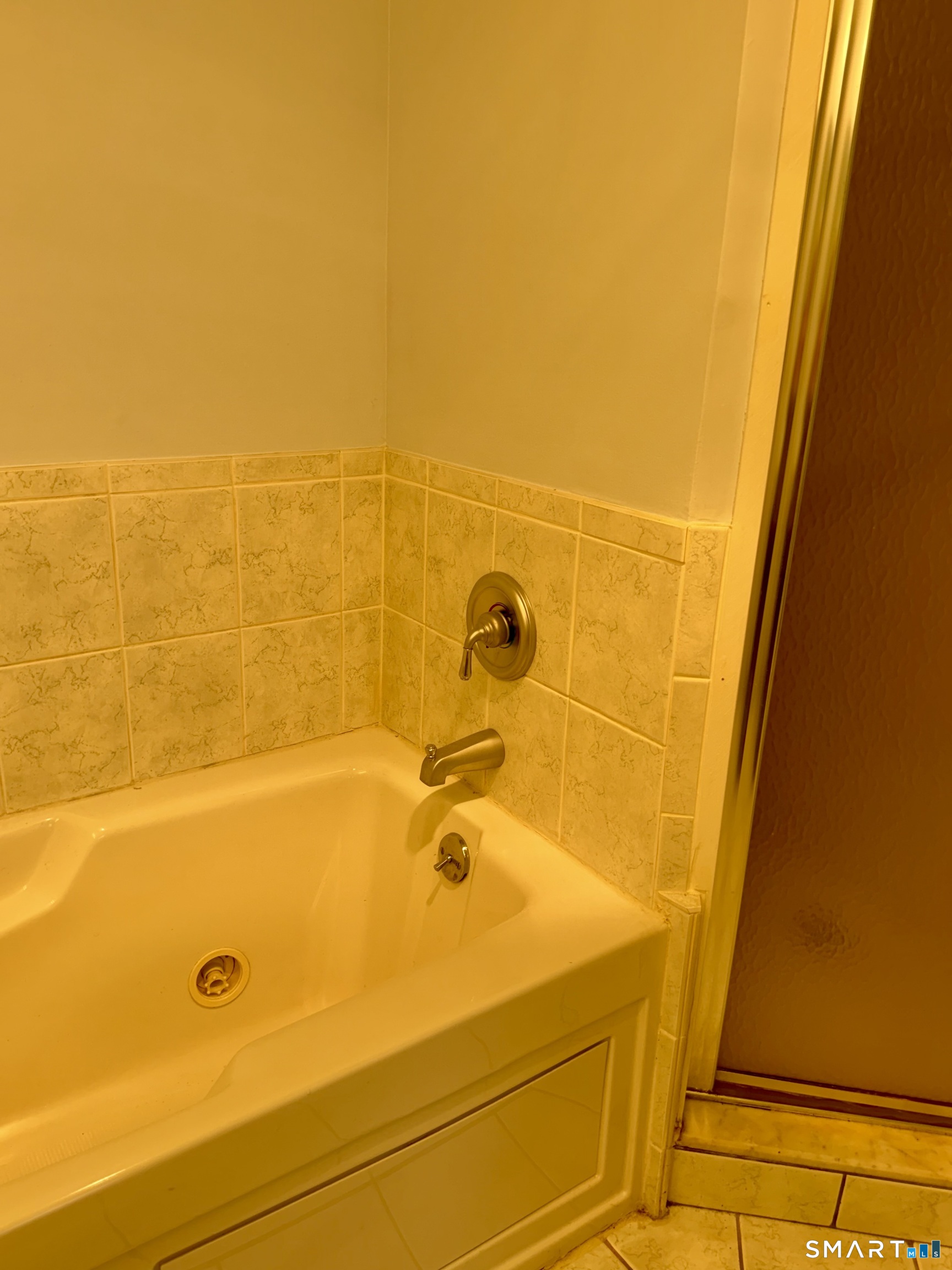 85 Harbour 85 Close Property Photo 15