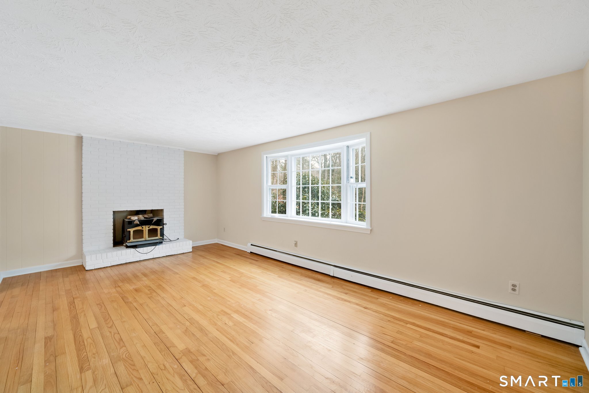 629 Shenipsit Lake Road Property Photo 4