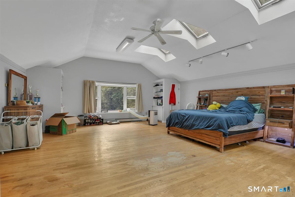 629 Shenipsit Lake Road Property Photo 17