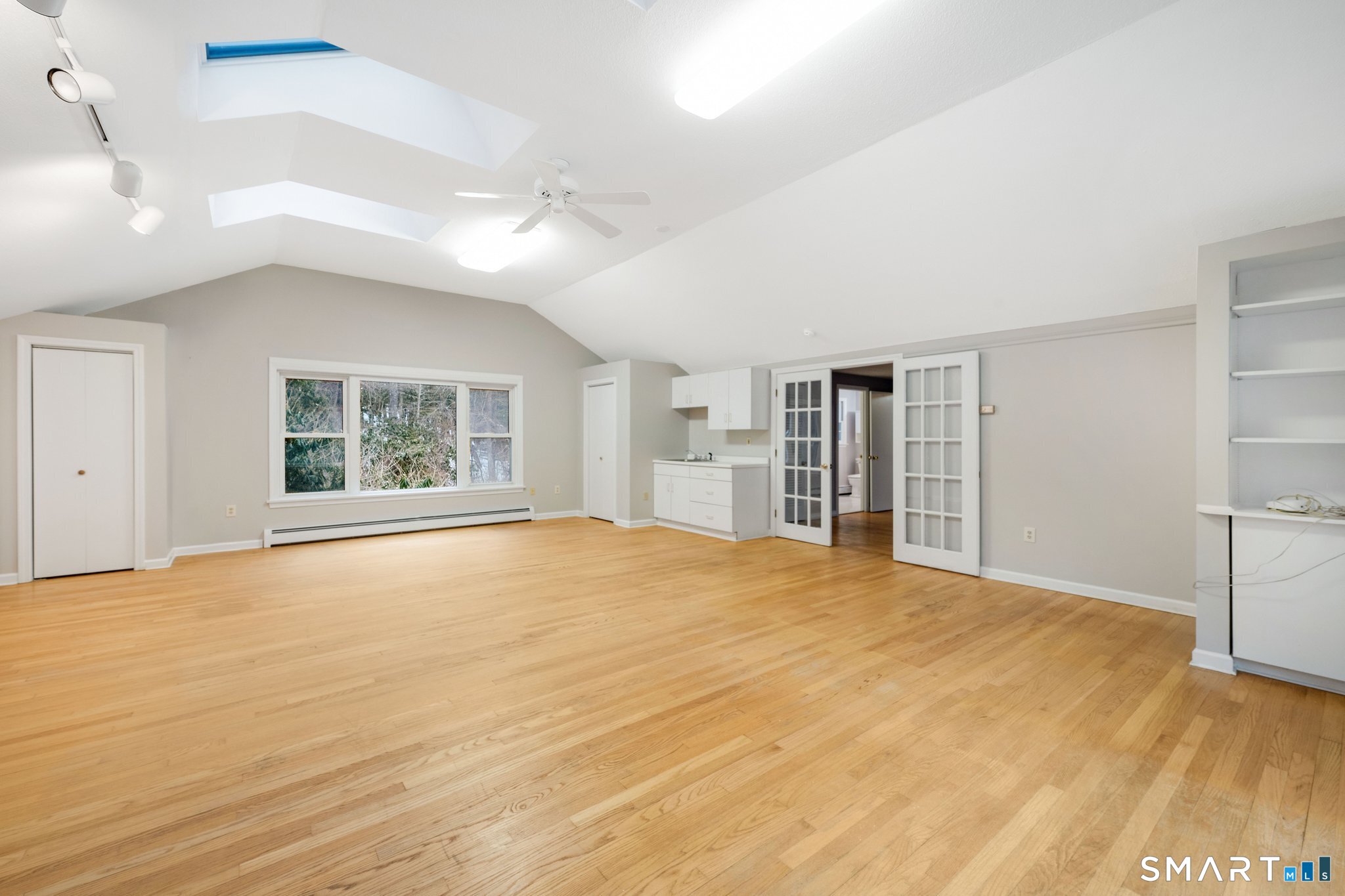629 Shenipsit Lake Road Property Photo 20