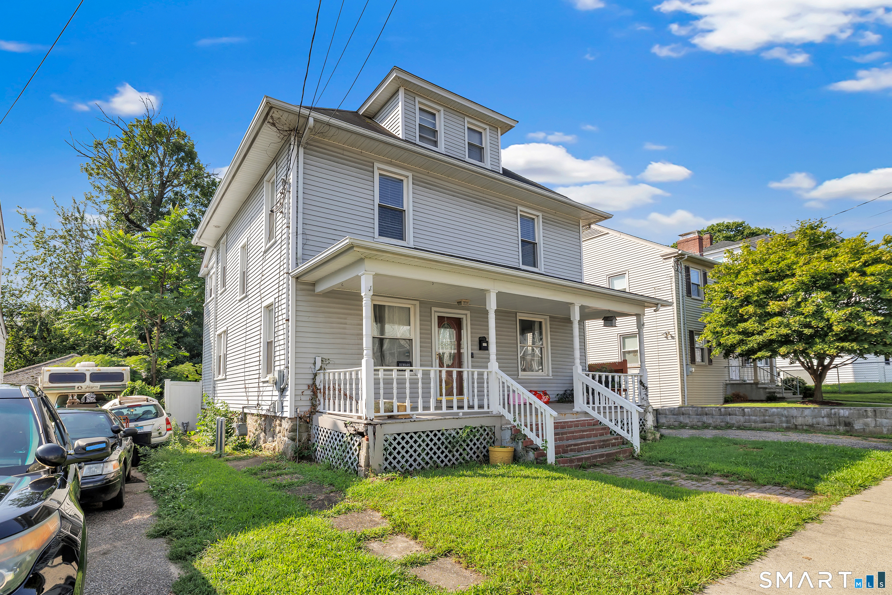 157 Fairview Avenue Property Photo 2