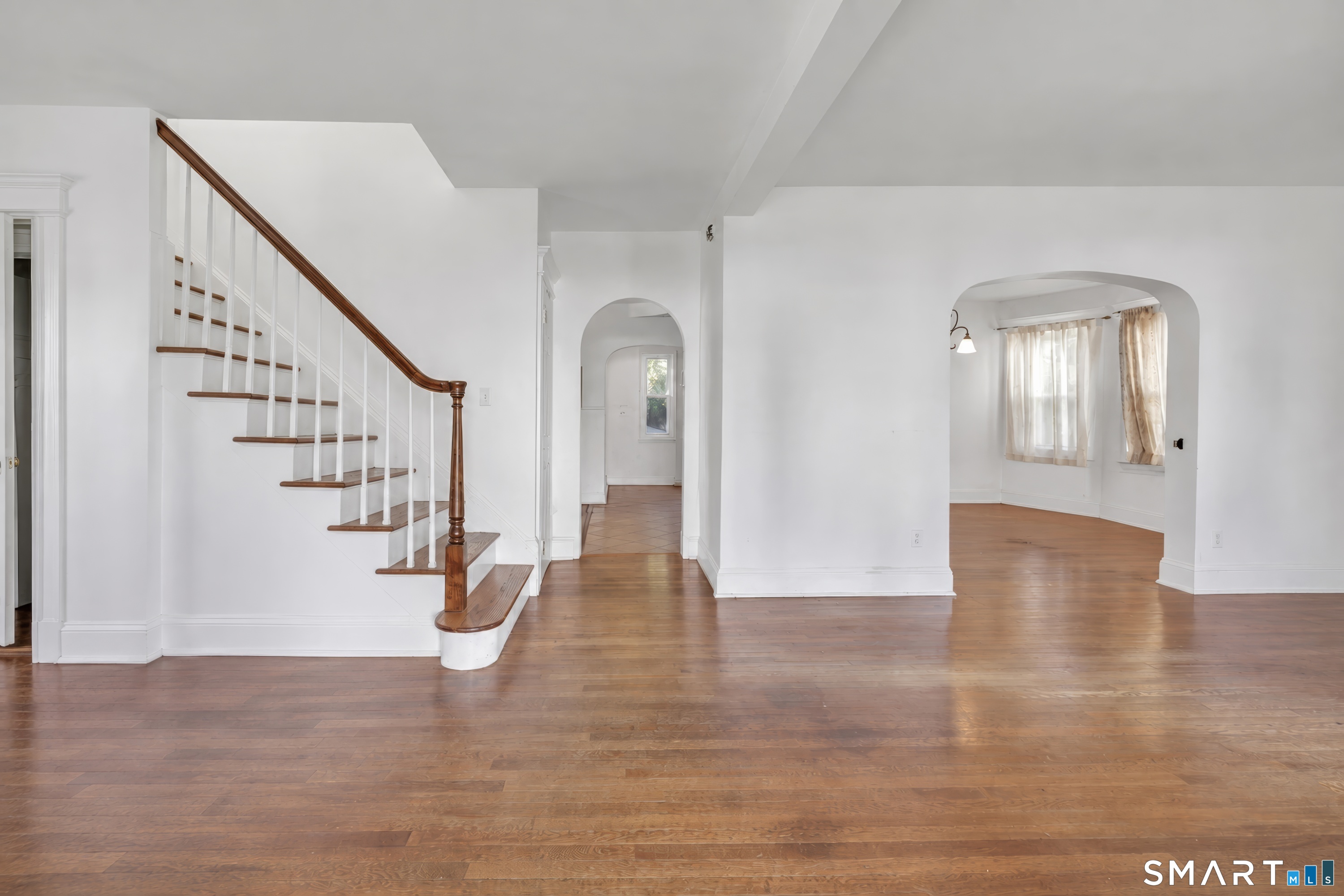 157 Fairview Avenue Property Photo 6