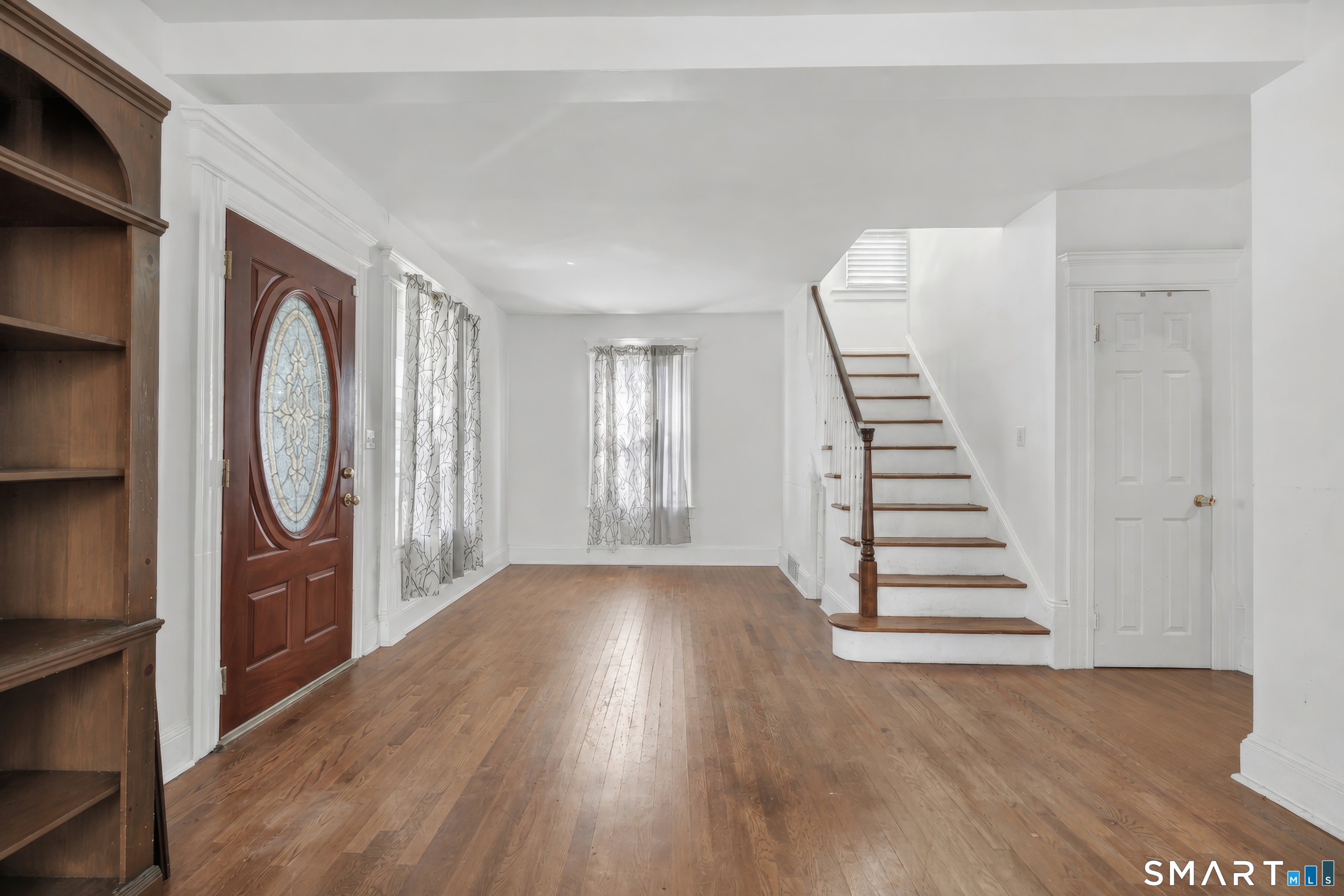 157 Fairview Avenue Property Photo 10