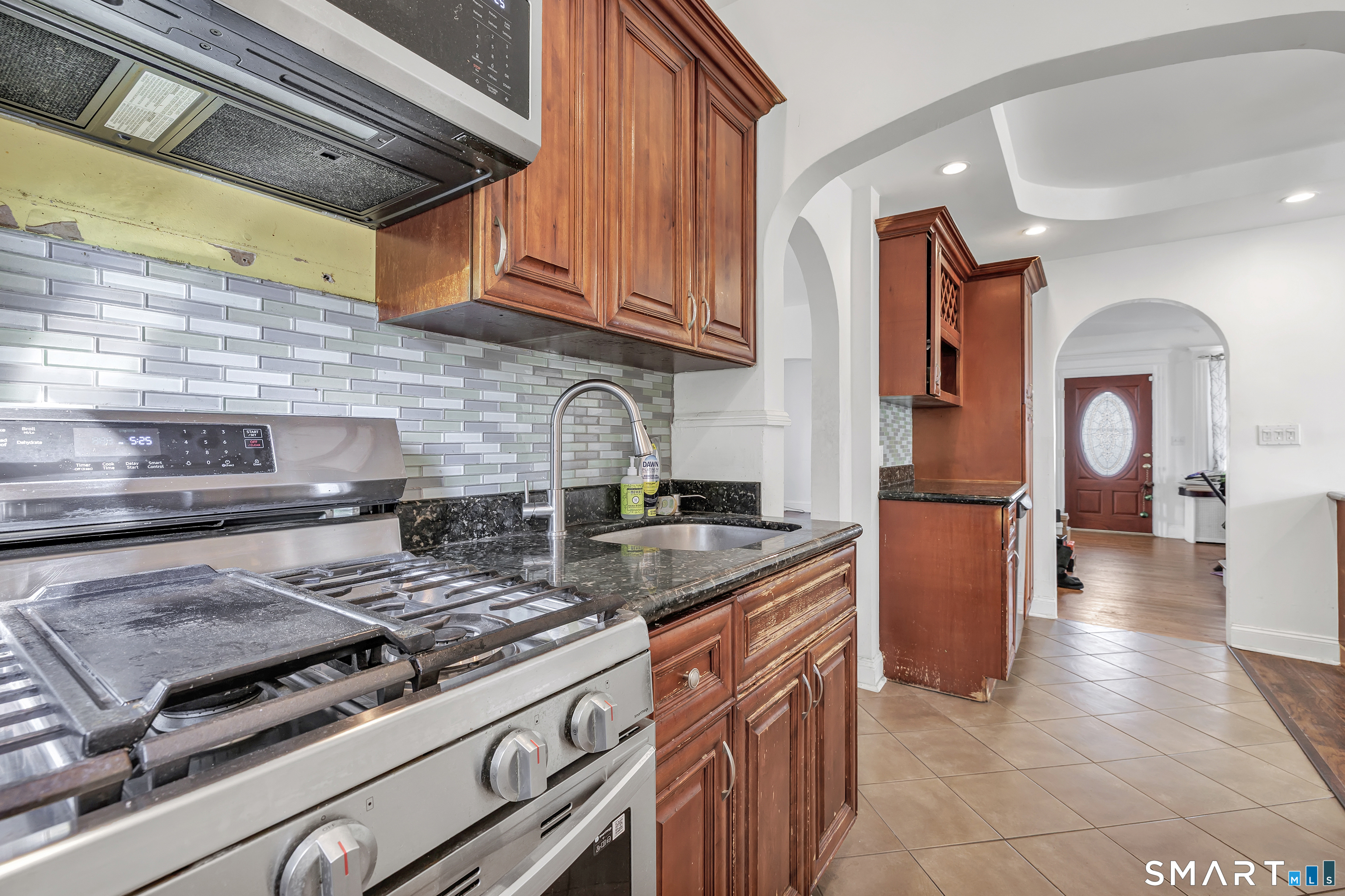 157 Fairview Avenue Property Photo 14