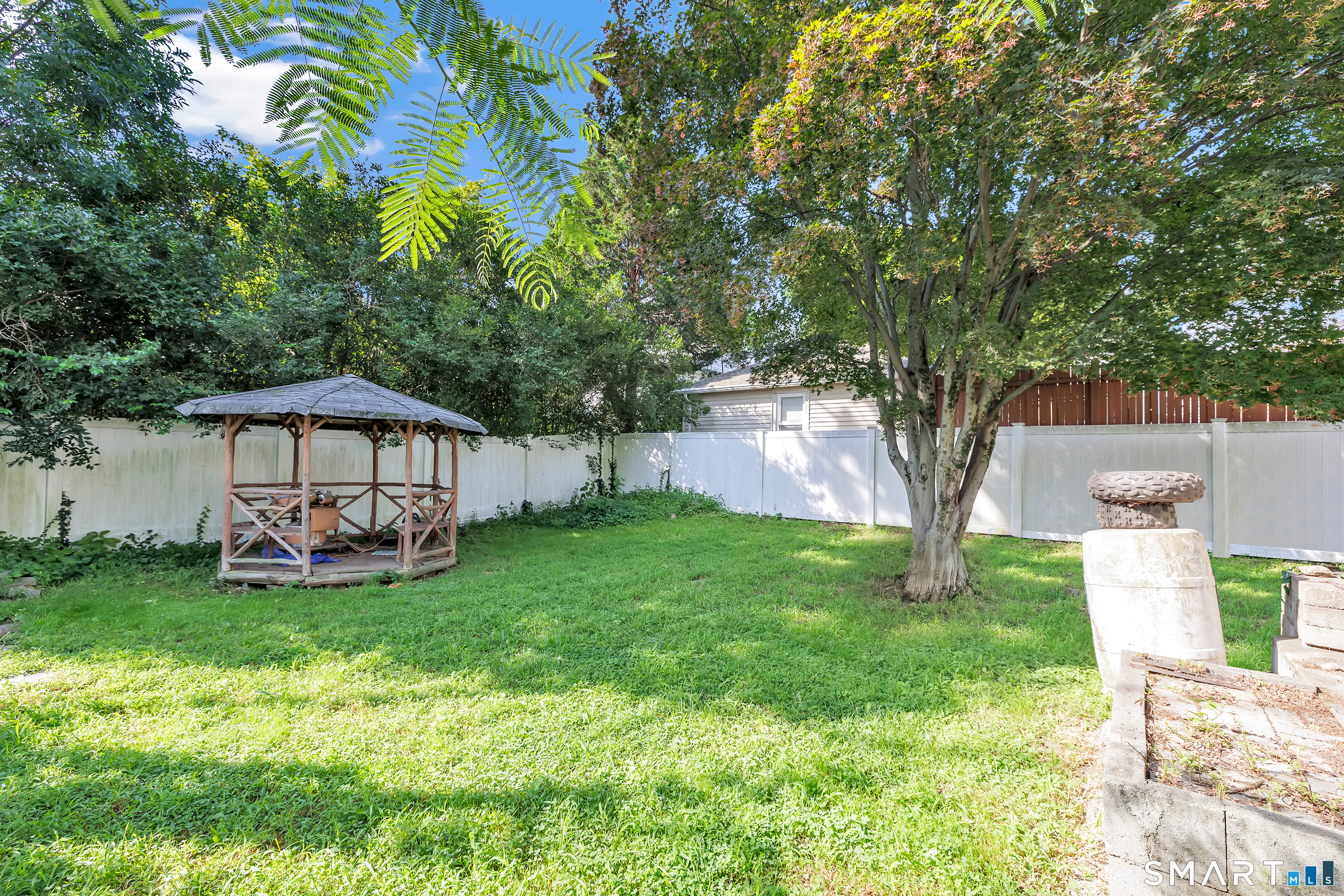 157 Fairview Avenue Property Photo 33
