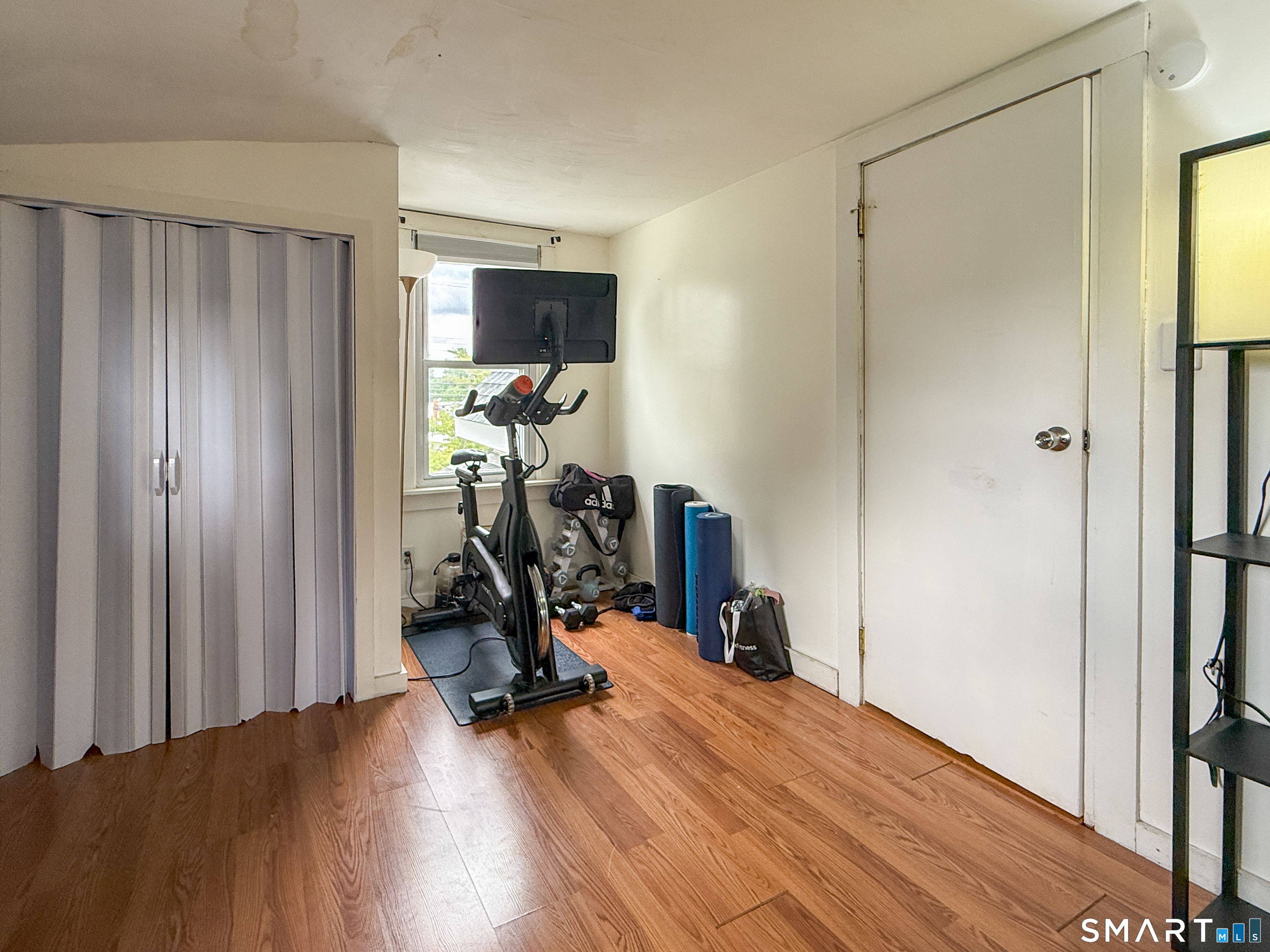 182 Elm North Street Property Photo 11