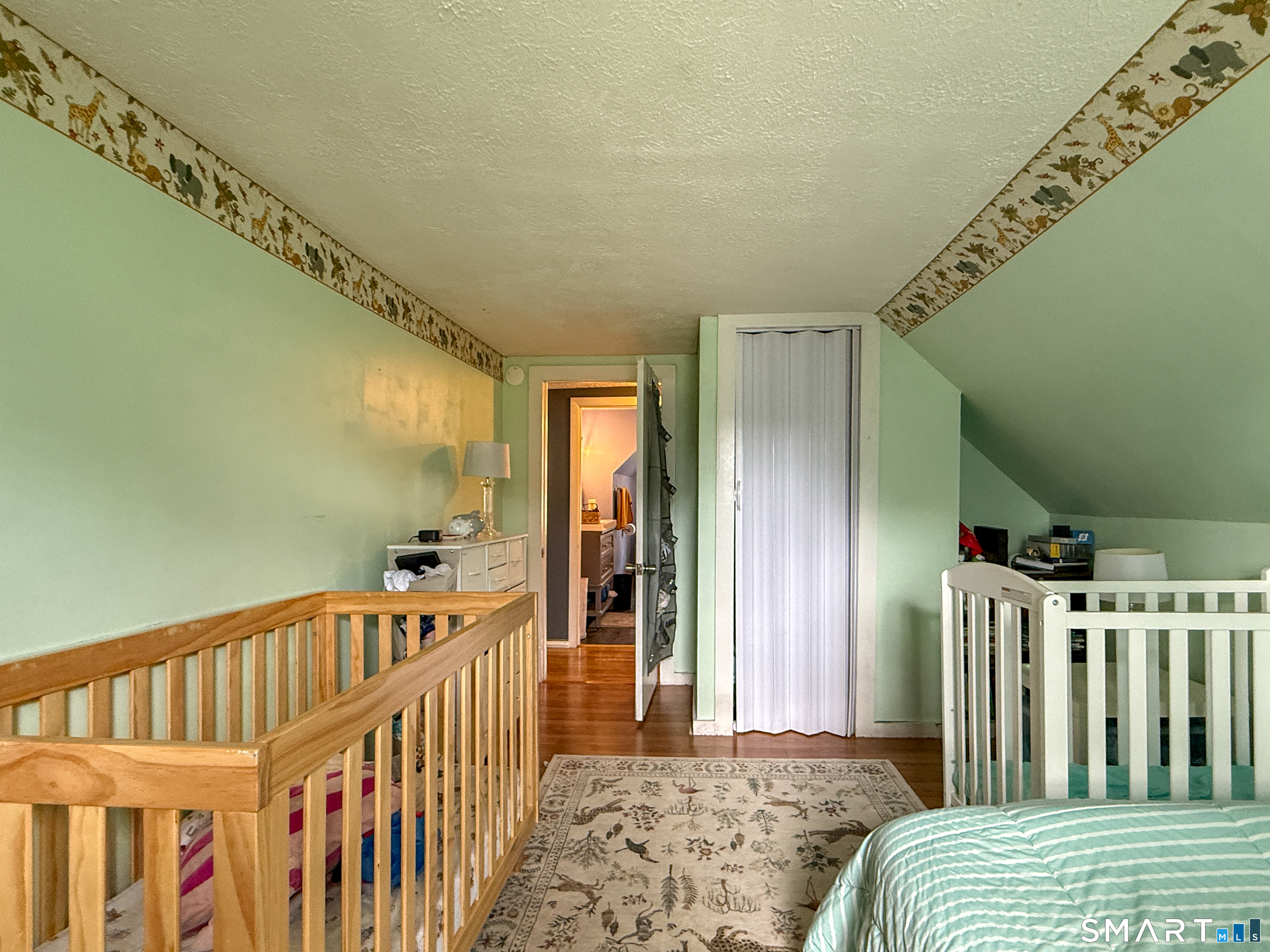 182 Elm North Street Property Photo 14