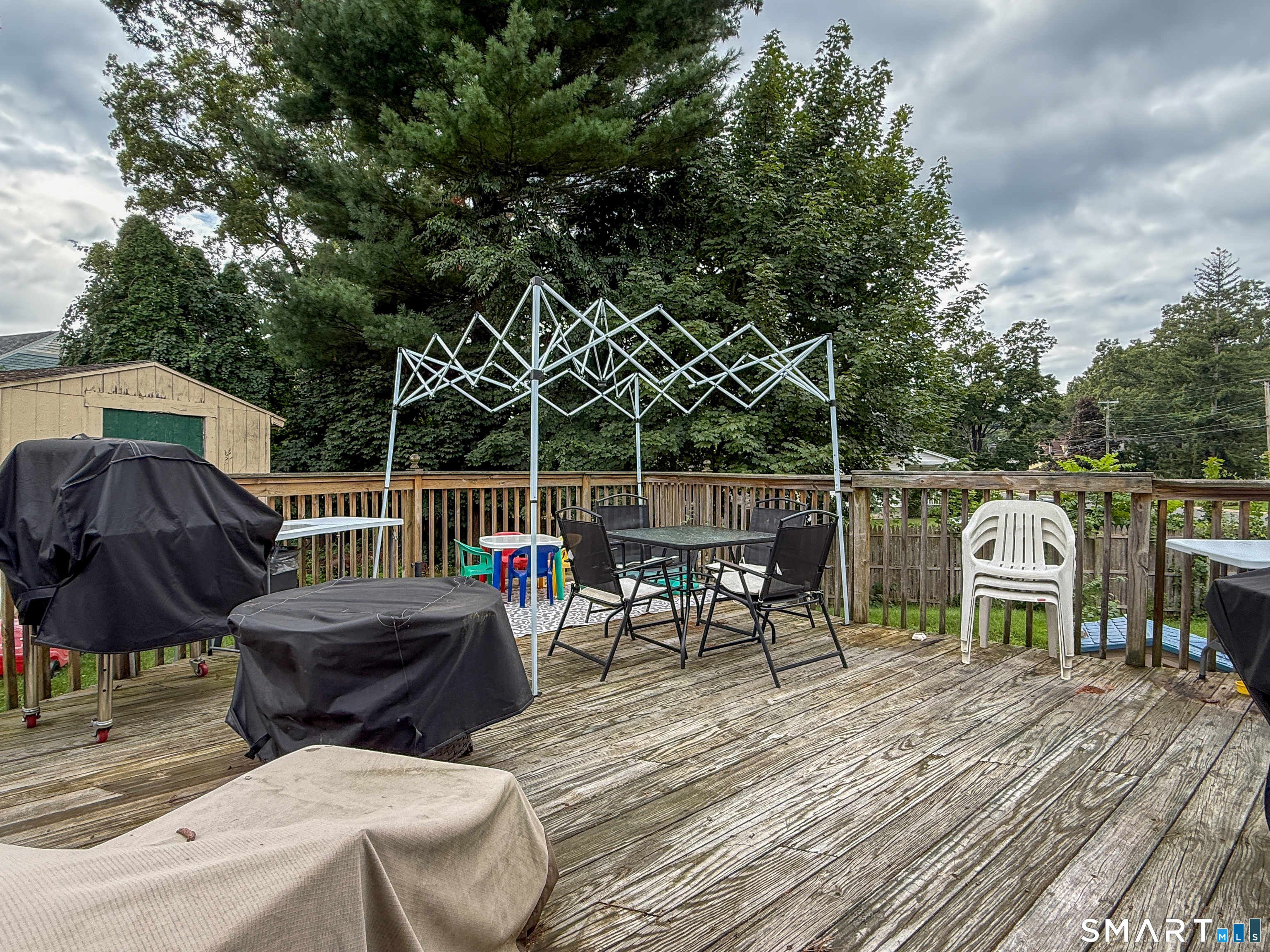 182 Elm North Street Property Photo 15