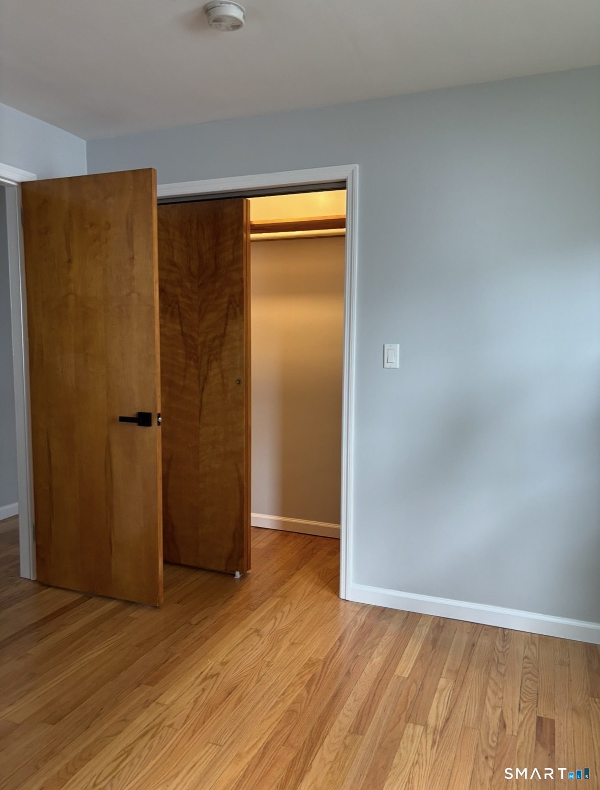 195 Alpine Street Property Photo 6