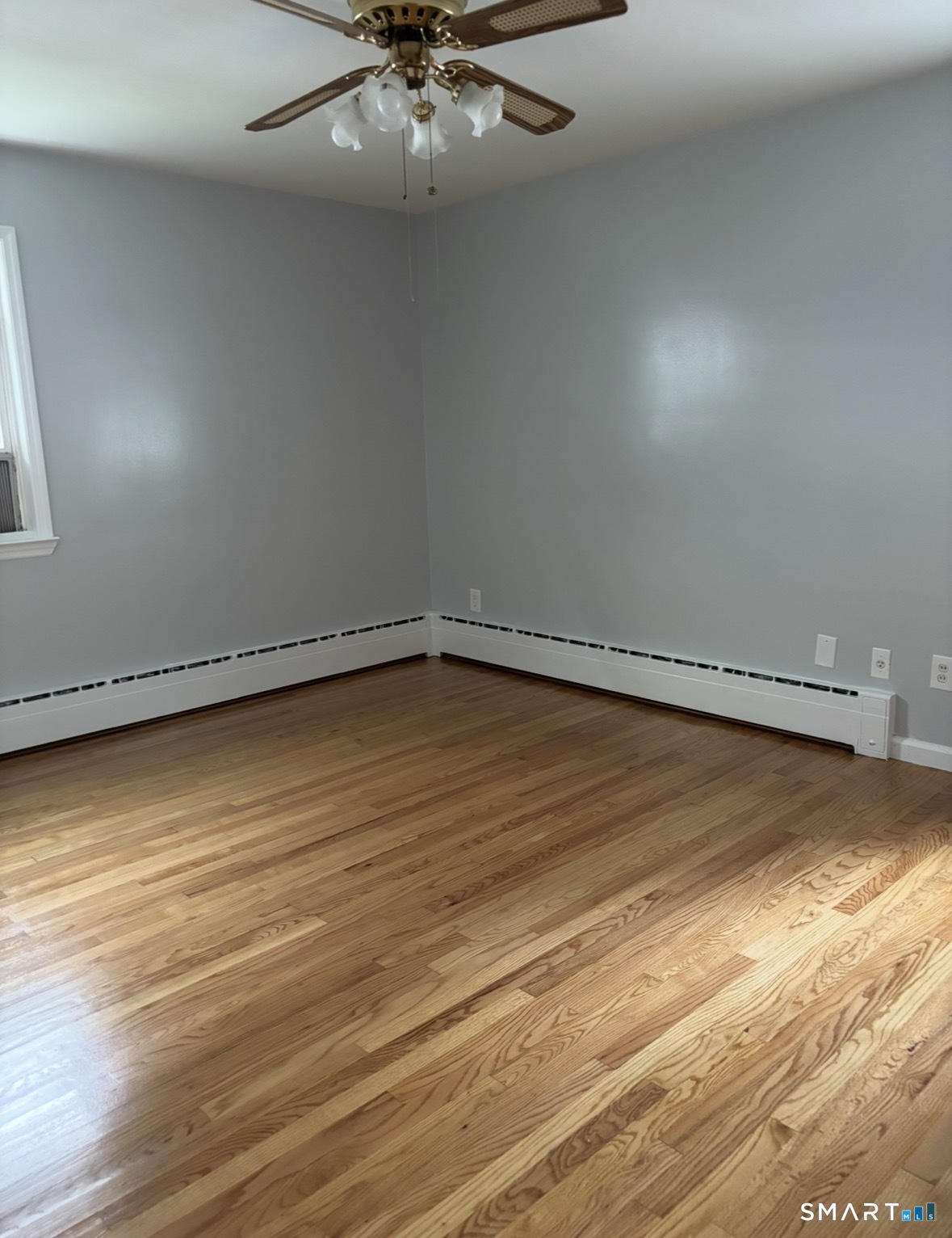 195 Alpine Street Property Photo 7