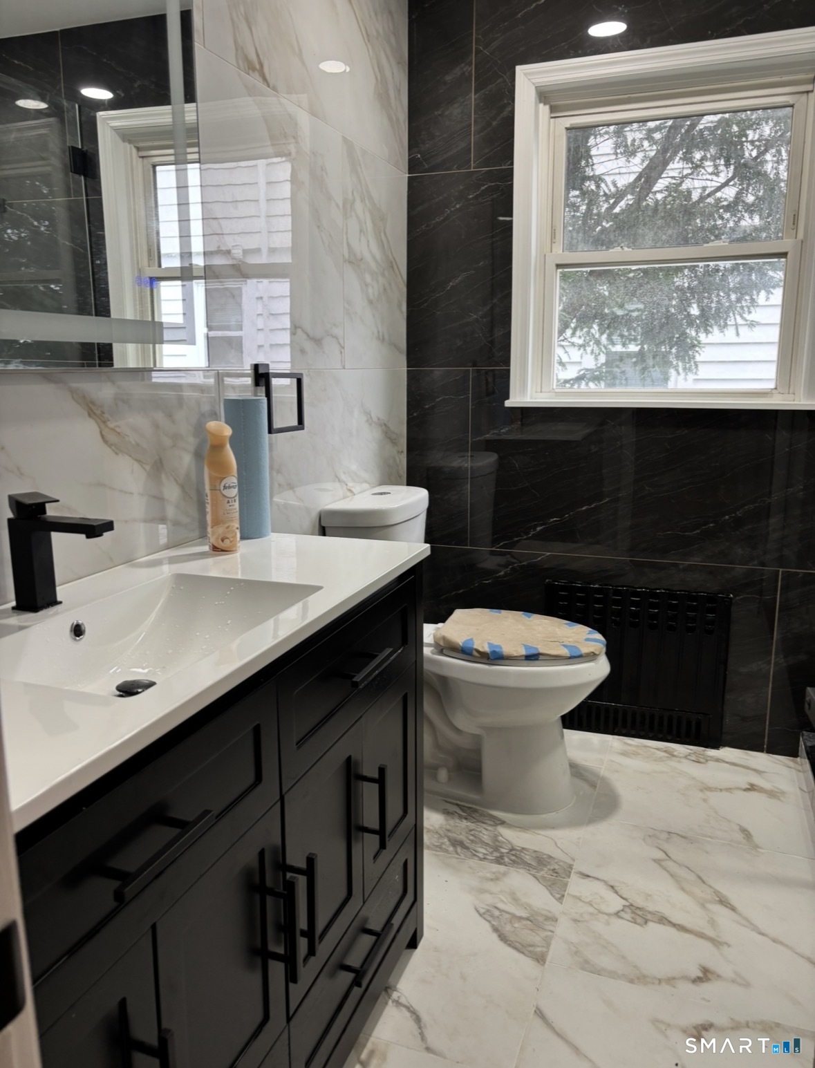 195 Alpine Street Property Photo 8