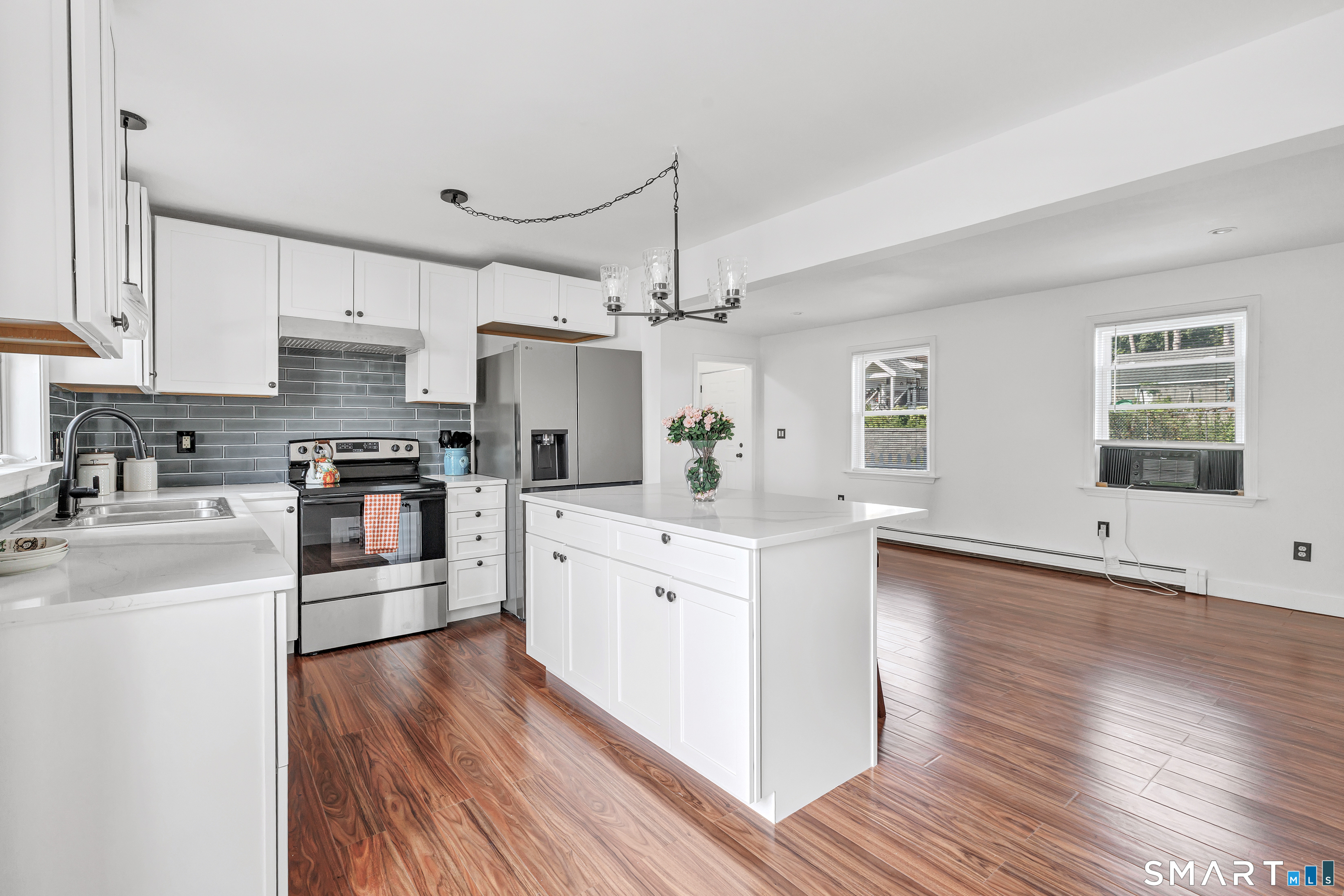 115 Beechwood Avenue Property Photo 1