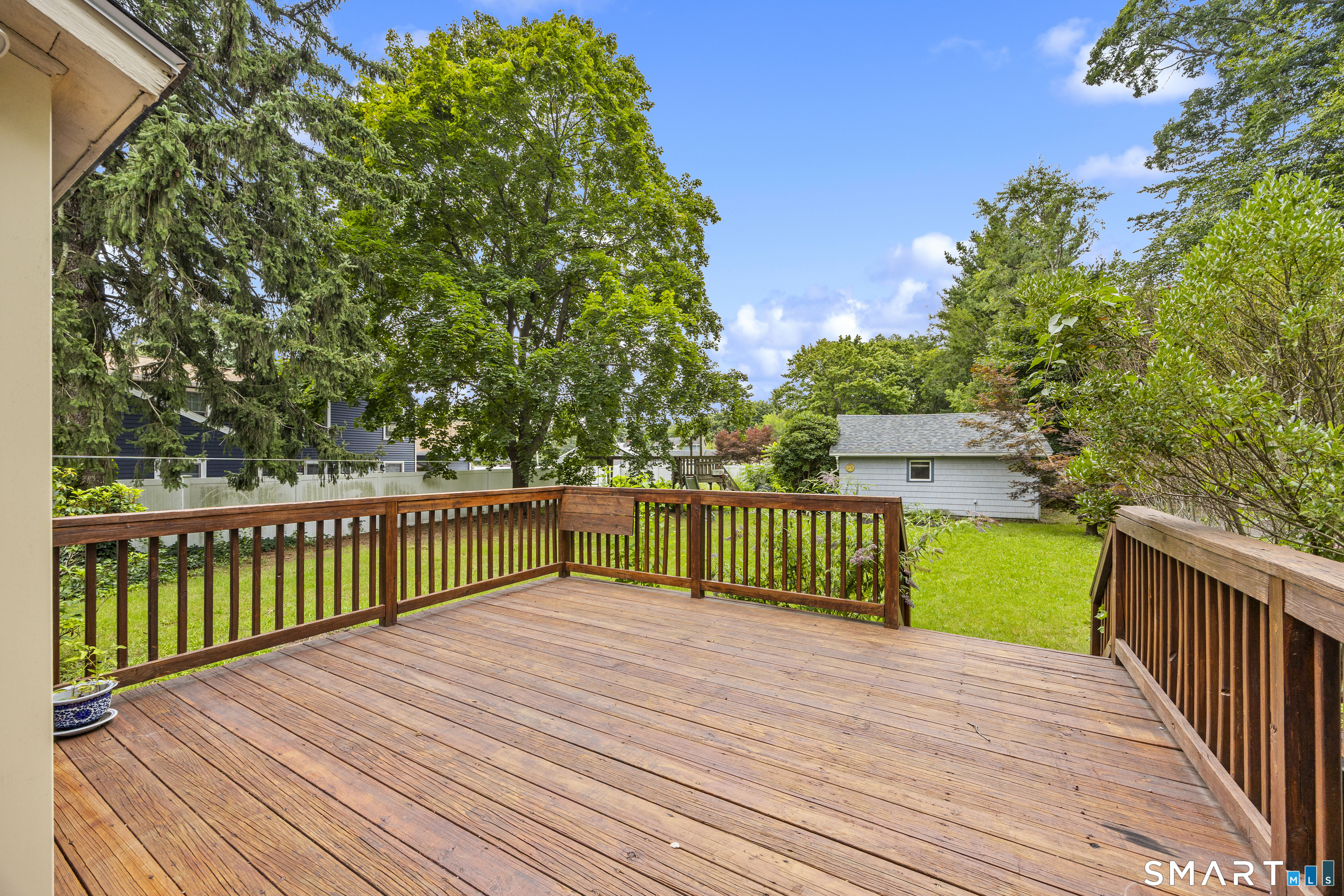 34 Clintonville Road Property Photo 5