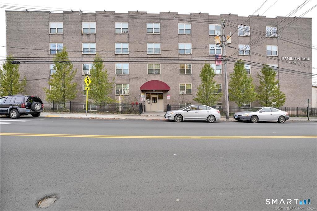 1660 Main East 1b Street Property Photo 1